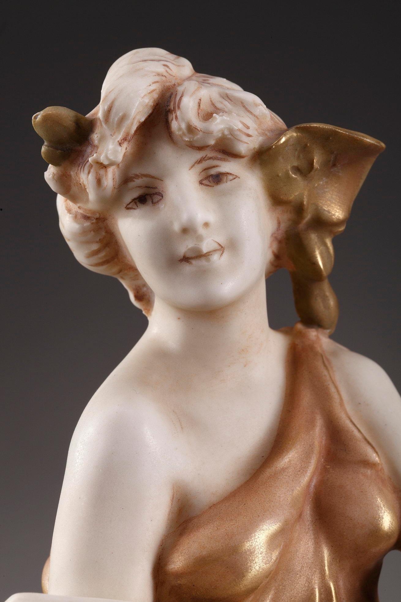 Copa grande Royal Dux, época Art Nouveau en venta 4