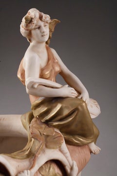 Copa grande Royal Dux, época Art Nouveau