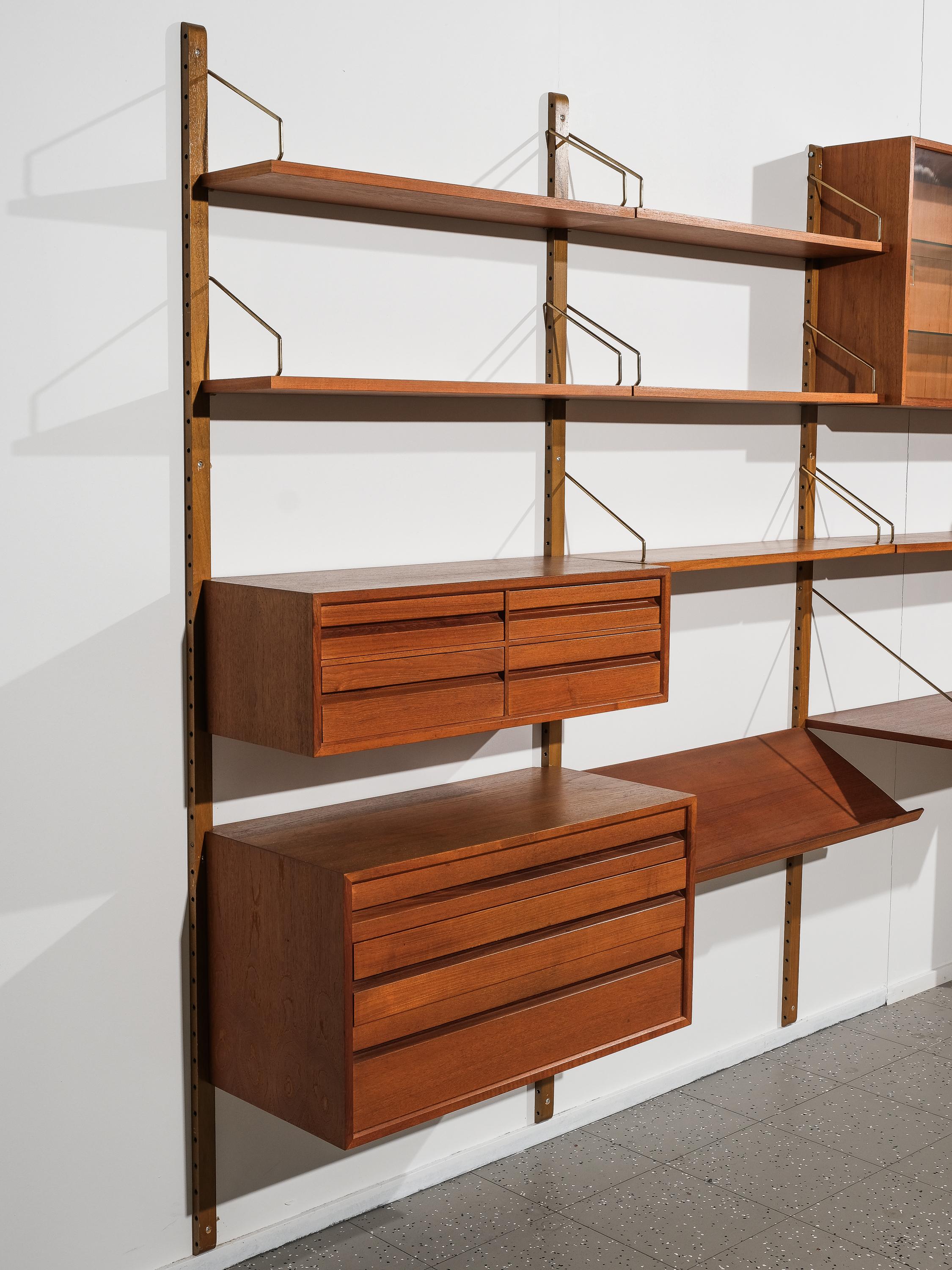 Scandinavian Modern Large 