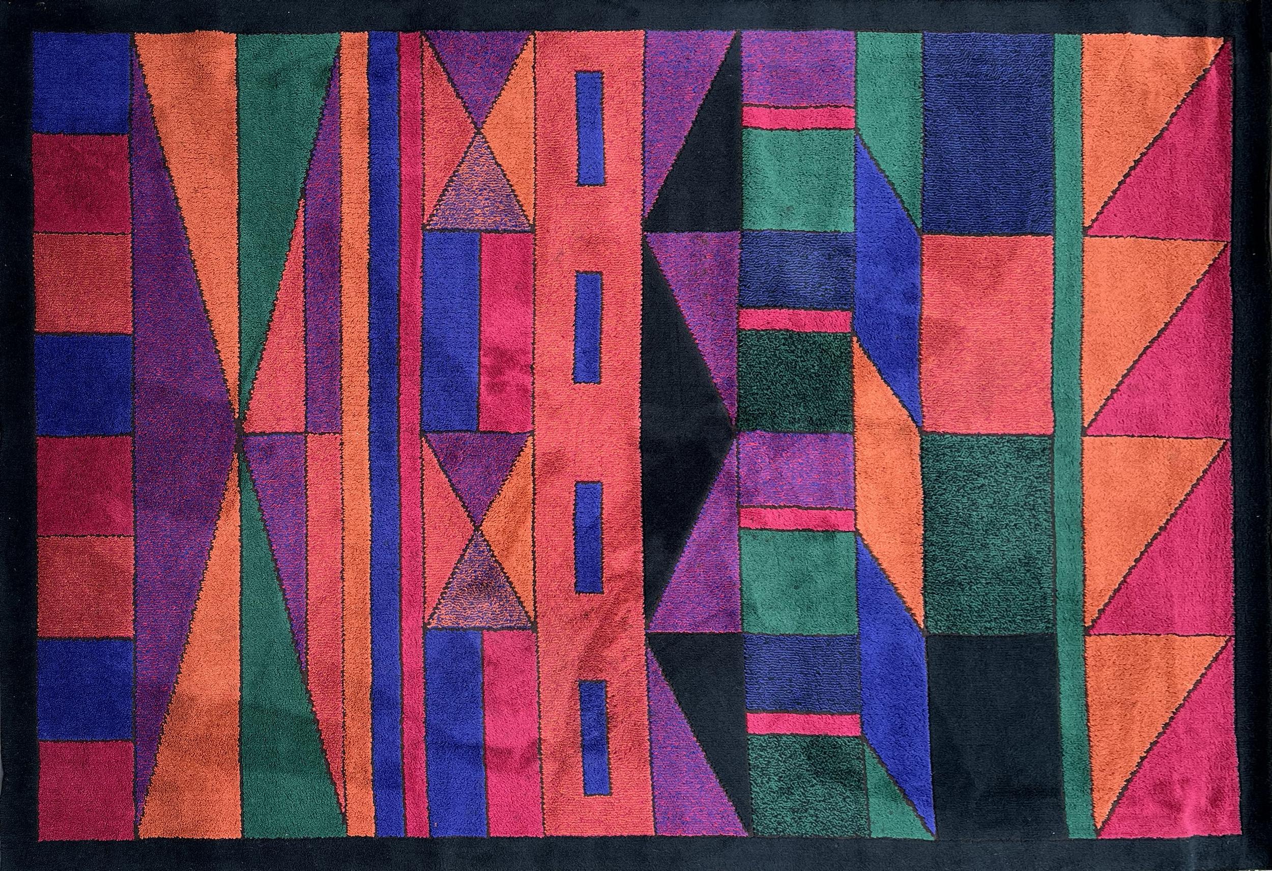 Großer mechanischer Teppich aus Wolle mit farbenfrohem geometrischem Muster. Frankreich um 1970. Sehr guter Zustand.
Länge: 290 cm - 114,1 Zoll (9,5 Fuß)
Breite: 200 cm - 78,7 Zoll (6,55 Fuß)

