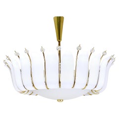 Metal Chandeliers and Pendants