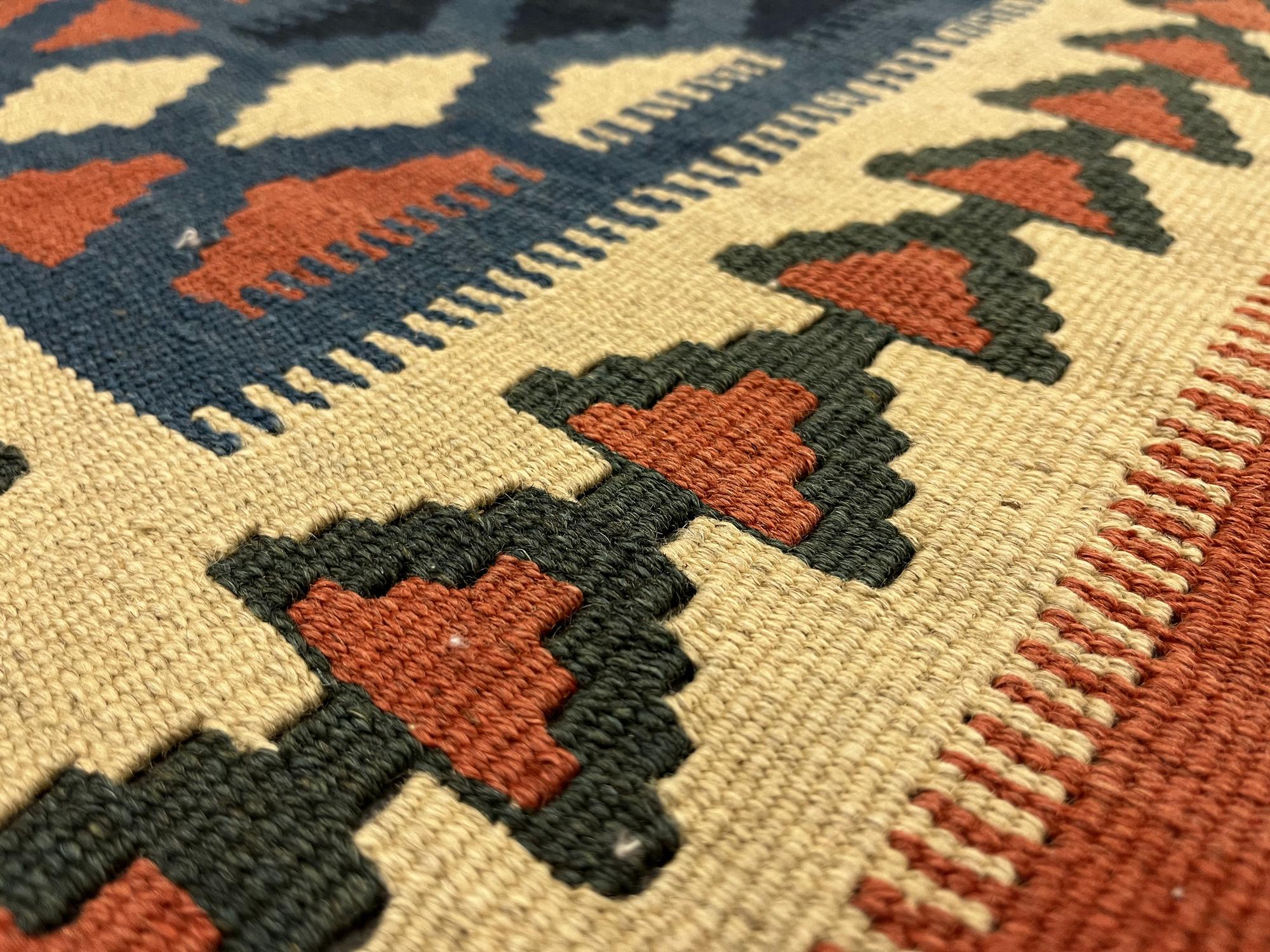 Großer rostfarbener geometrischer Kilim-Teppich, handgefertigt aus Wolle, flachgewebt 293×210 cm im Angebot 2