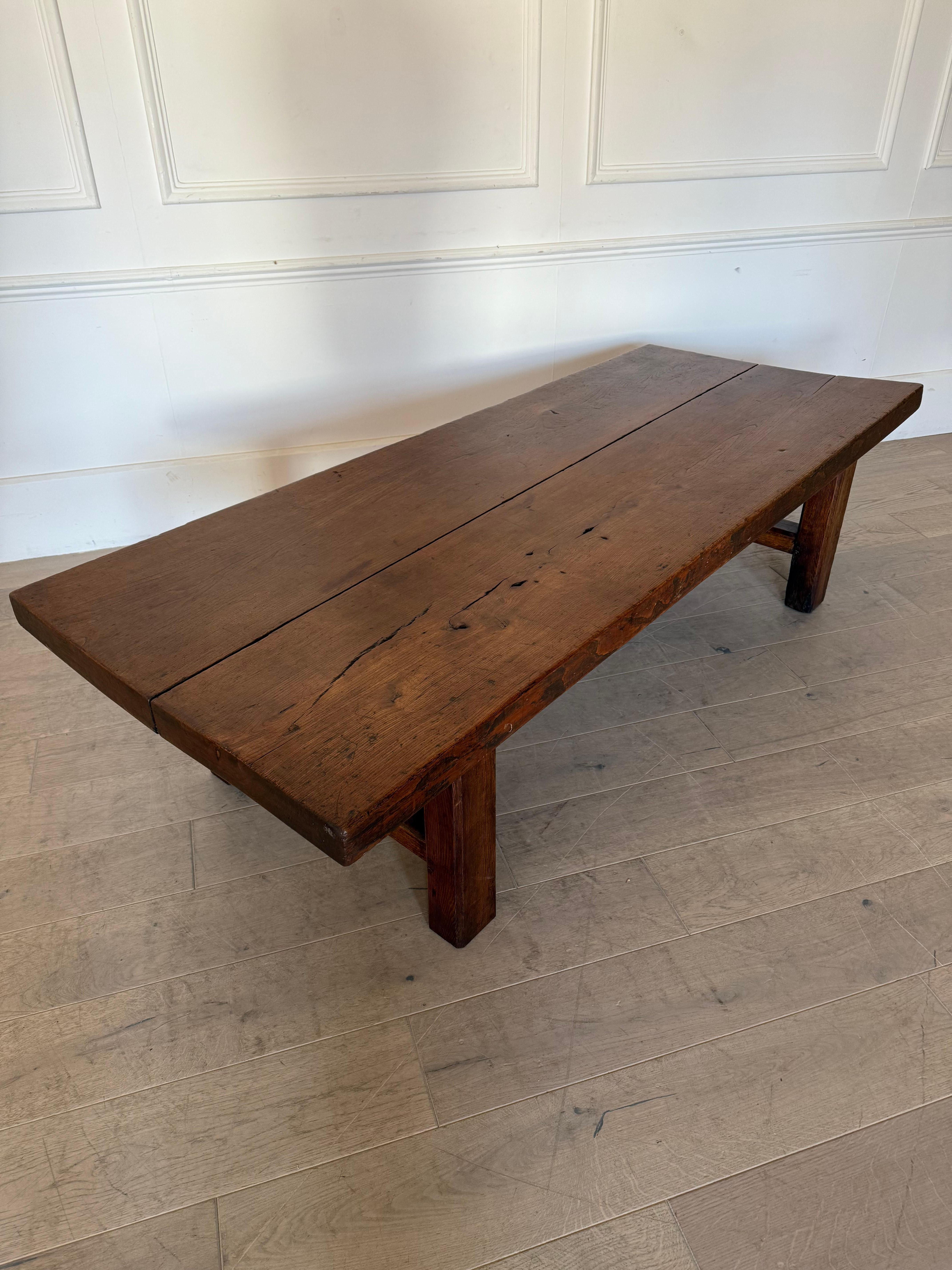 Large rustic 19th Elm coffee table For Sale 6