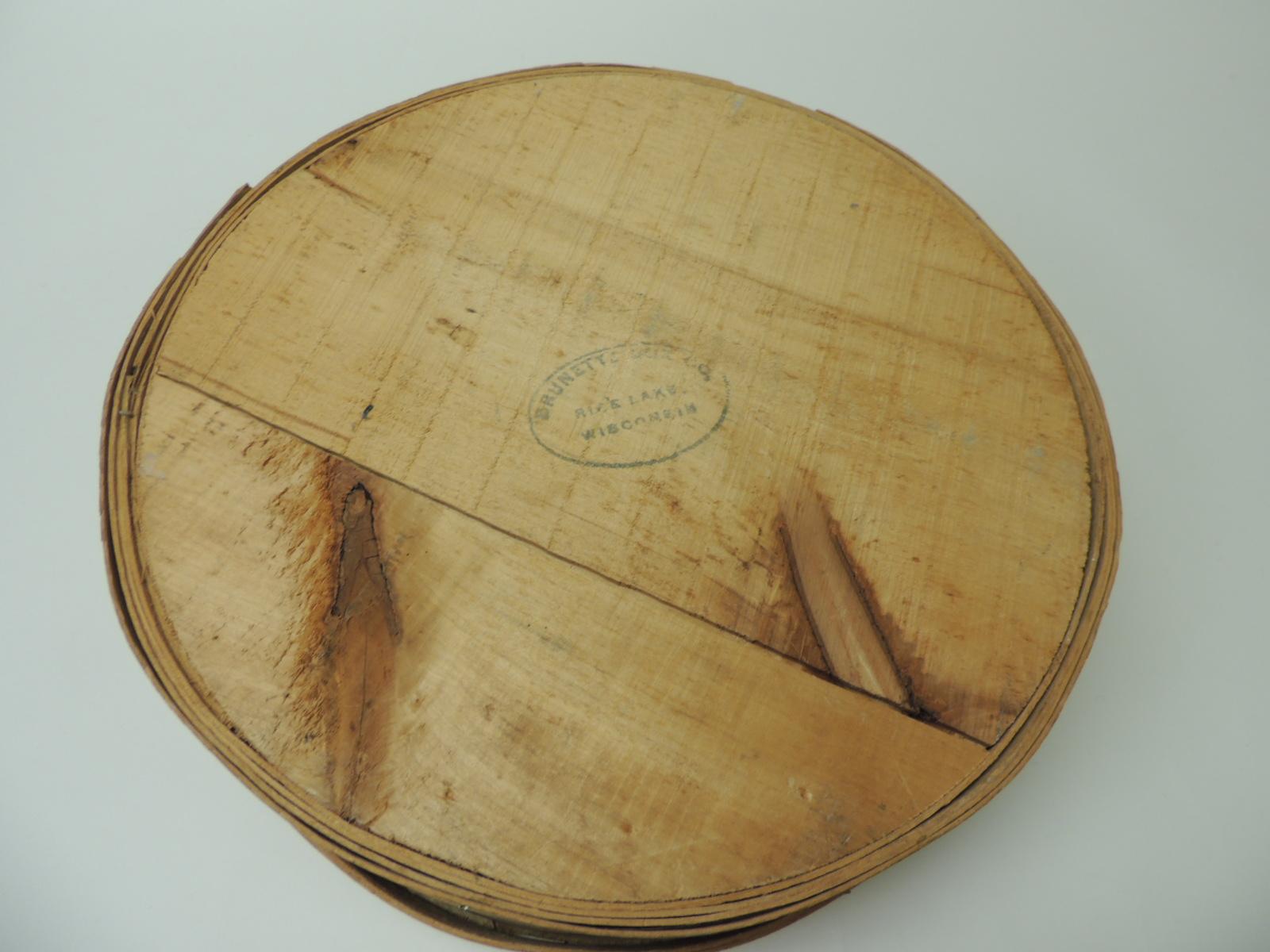 American Large Rustic Bent Wood Vintage Cheese Box with Lid