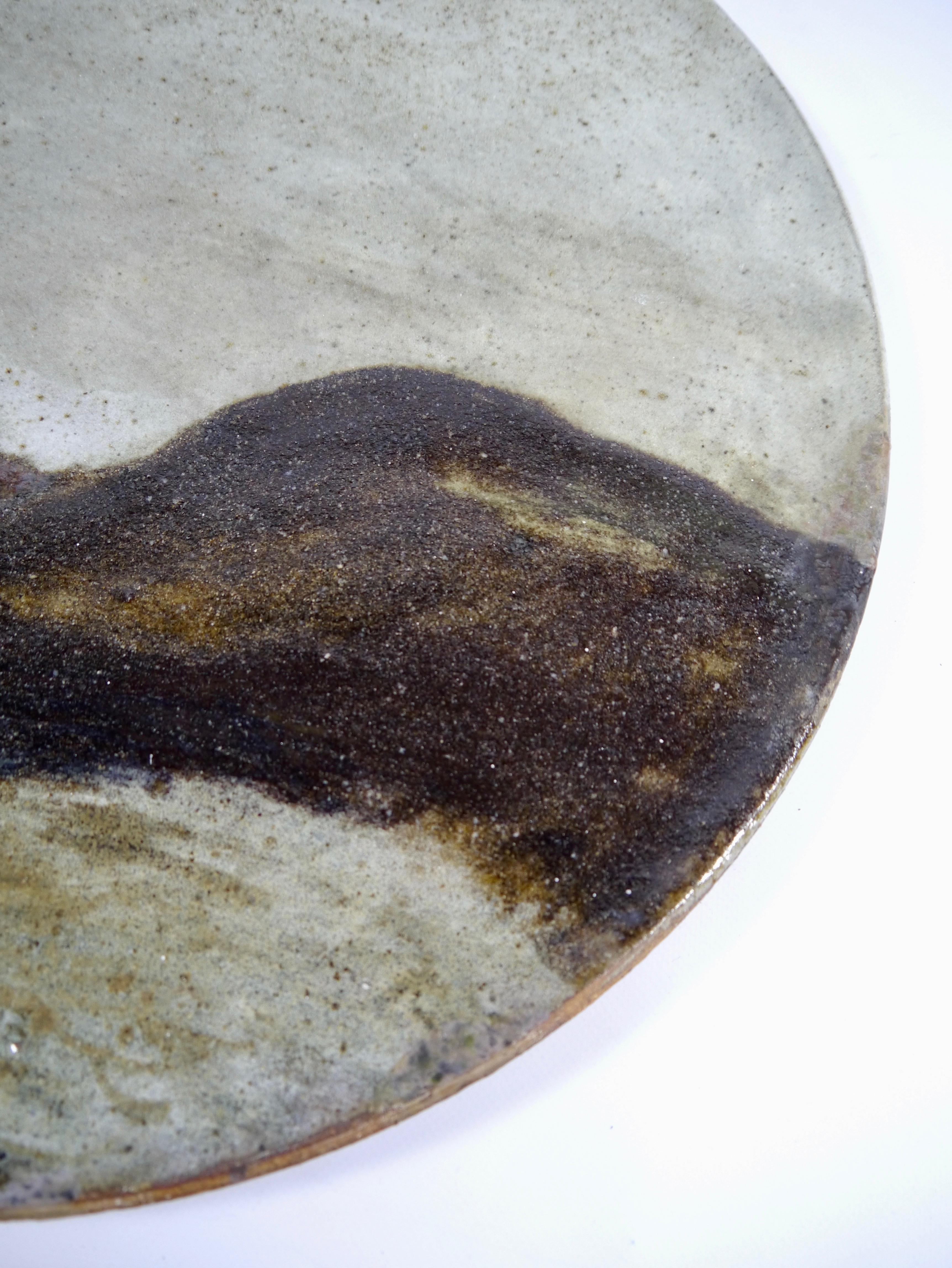 Large Rustic Ceramic Wall Hung Platter by Osvald Osmundsen, Norway 1970s In Good Condition For Sale In Barcelona, ES