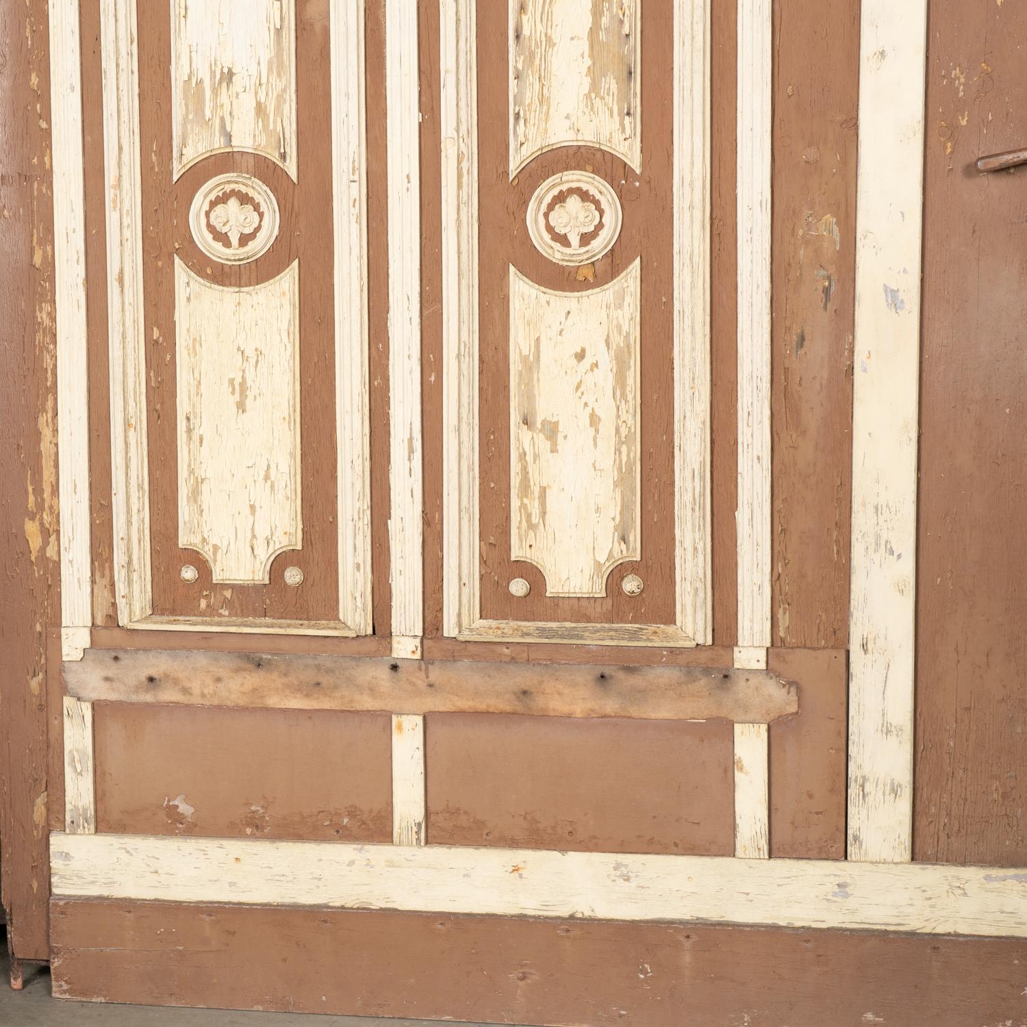 Grandes puertas rústicas de Hungría, hacia 1890-1920 en venta 6