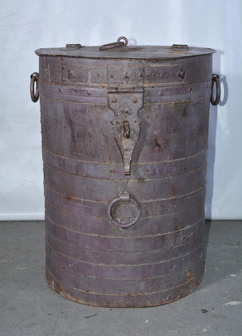 Rustic Industrial barrel or drum with hinged lid. Possibly used to store grain or dry goods at one time. Can be used for side table, end table, pedestal base, wood, toy storage bin, trash can or wastebasket, waste basket. The barrel has rustic worn
