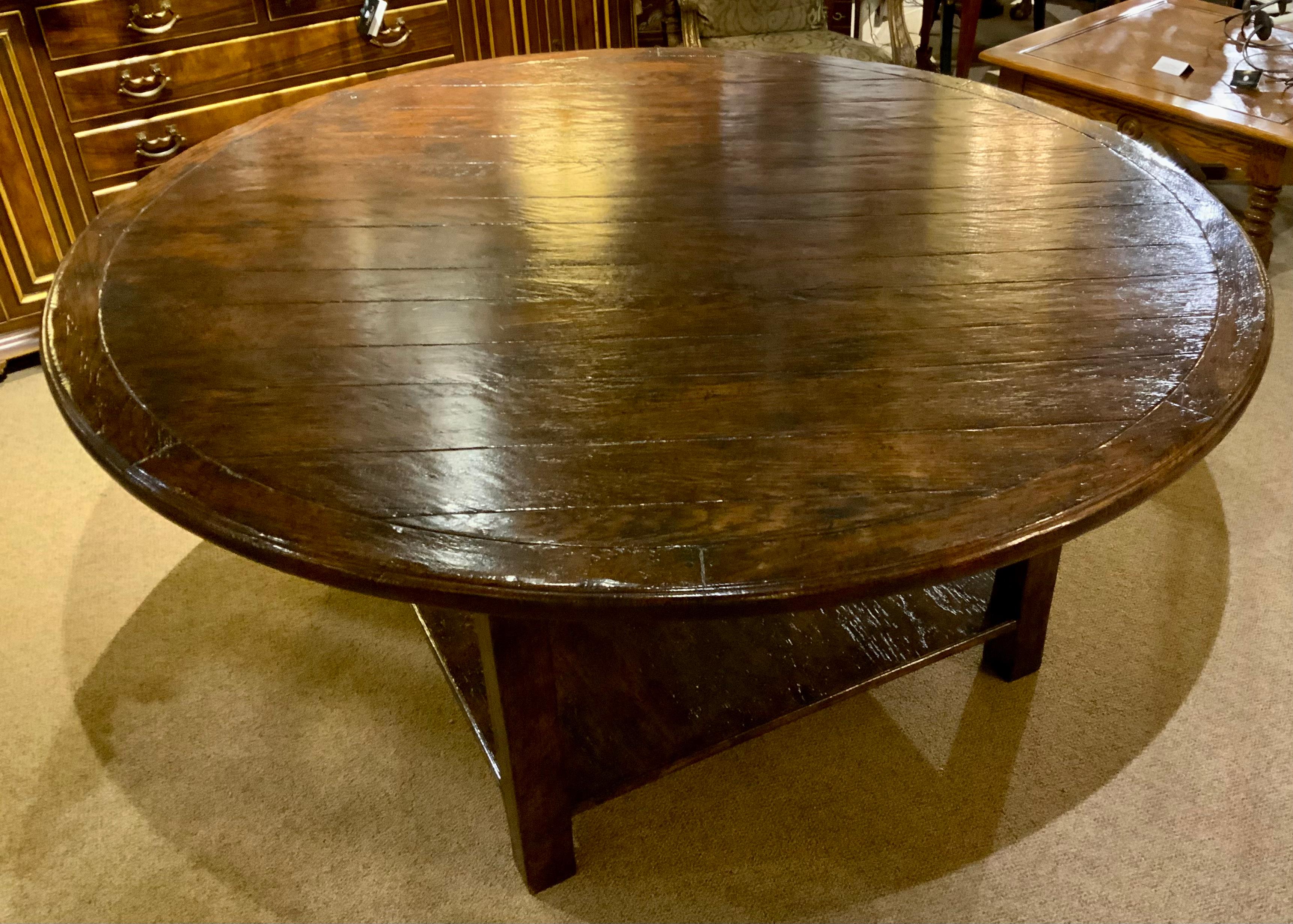 Large, Rustic Oak Round Dining Table In Excellent Condition For Sale In Houston, TX