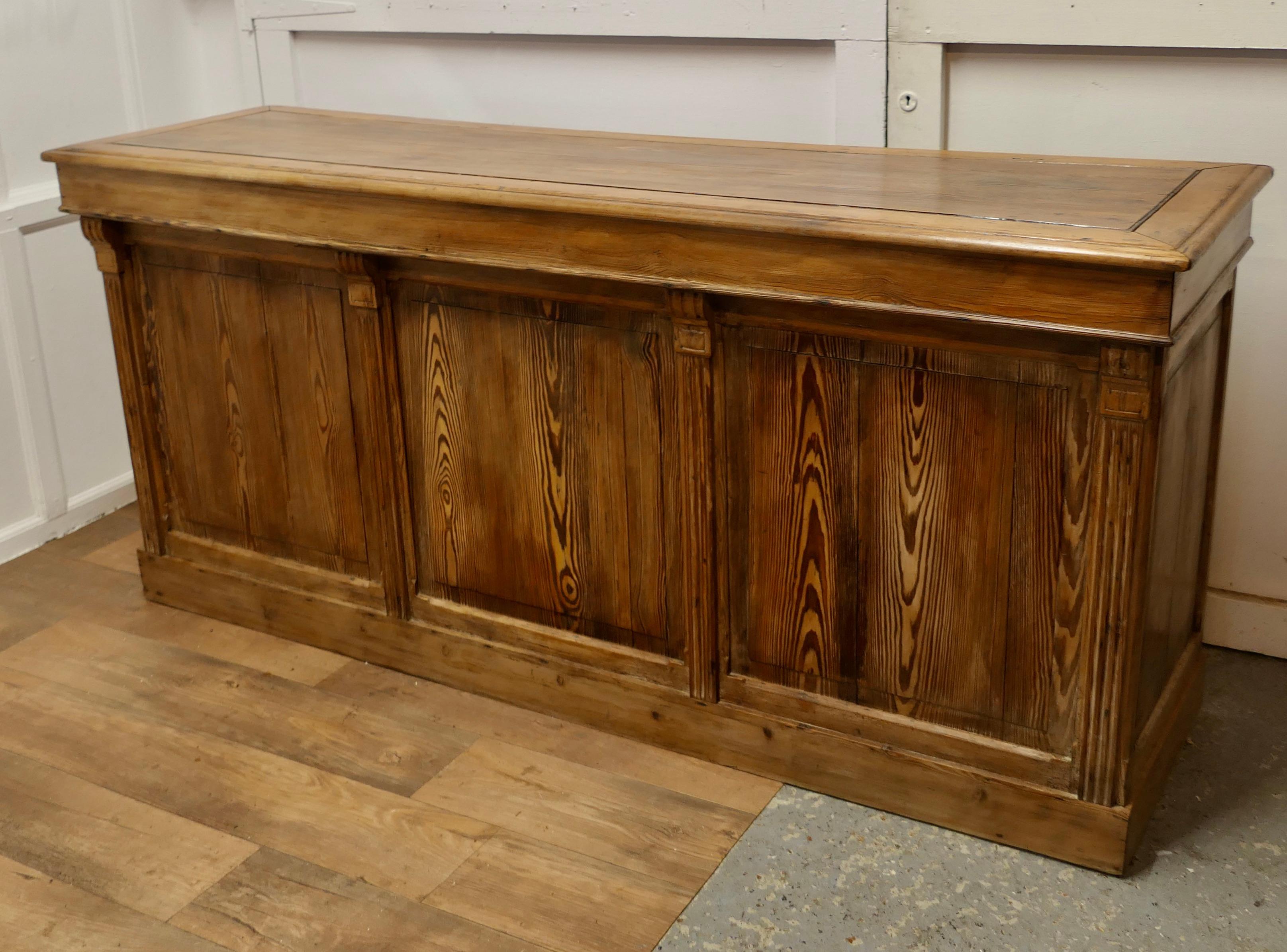 Victorian Large Rustic Pitch Pine Kitchen Island Counter, Dry Bar