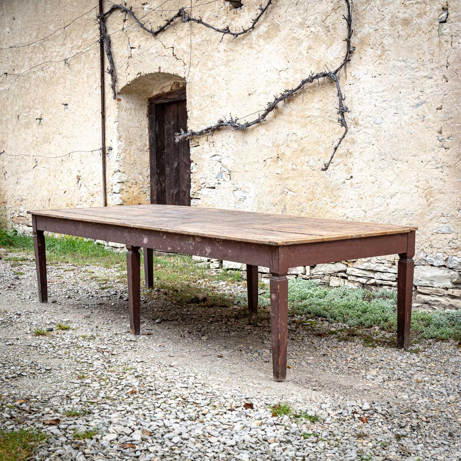 Grande table à manger provinciale rustique, 19ème siècle en vente 1