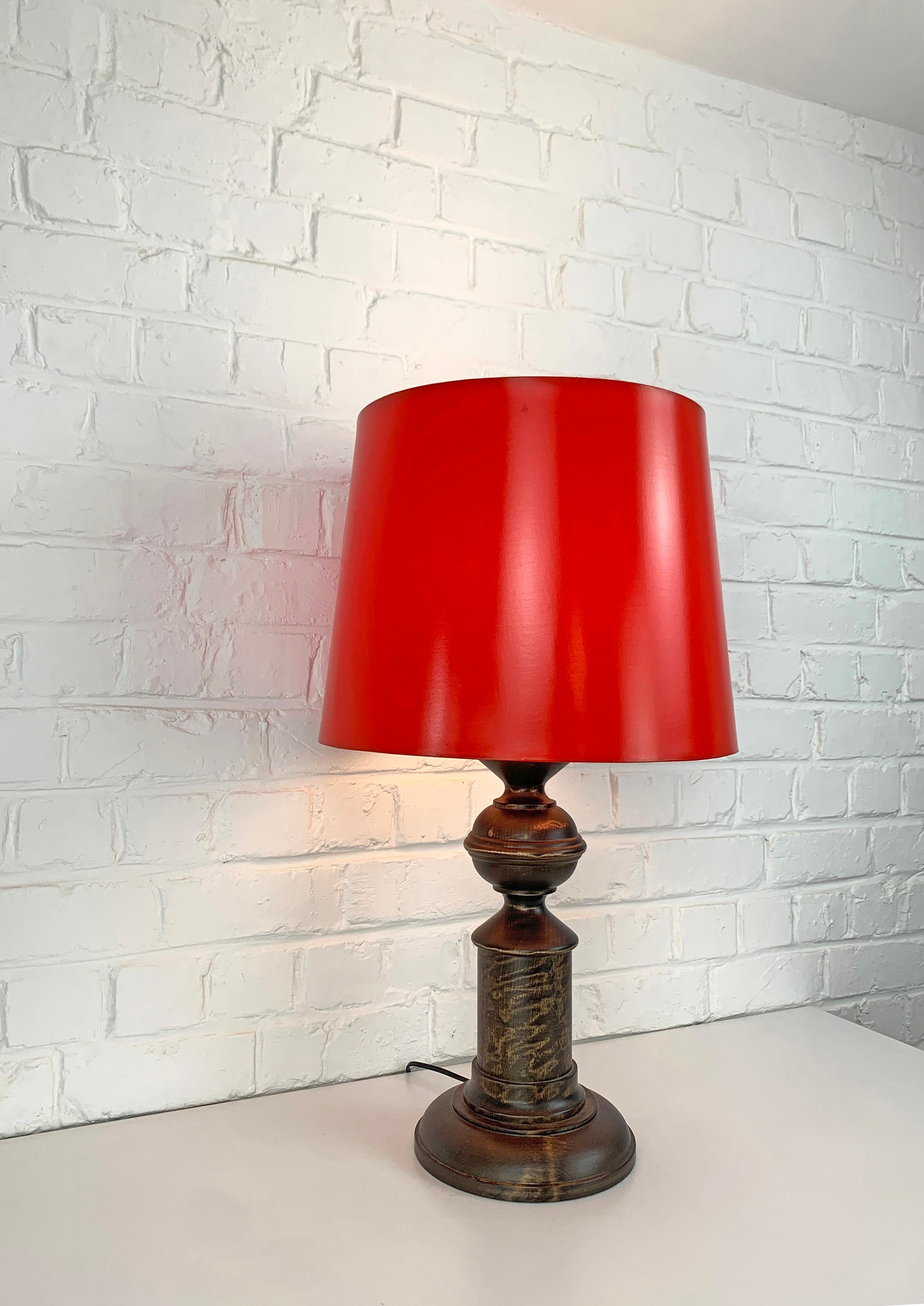 Swedish Large Rustic Table Lamp, Stained solid wood, Uno Kristiansson, Luxus, Sweden For Sale