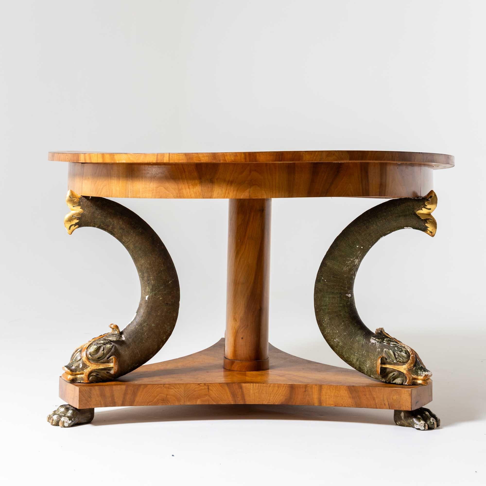 Large Salon Table with Walnut Veneer and carved Dolphins, Germany circa 1820 1