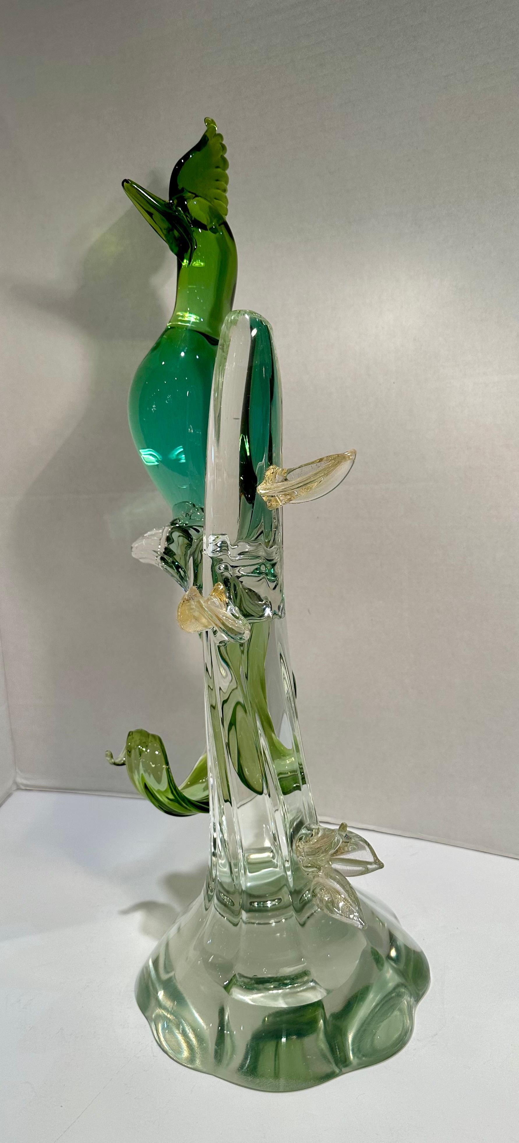  Large Salviati Italy Murano Glass Exotic Bird Figurine in Shades of Green  For Sale 3