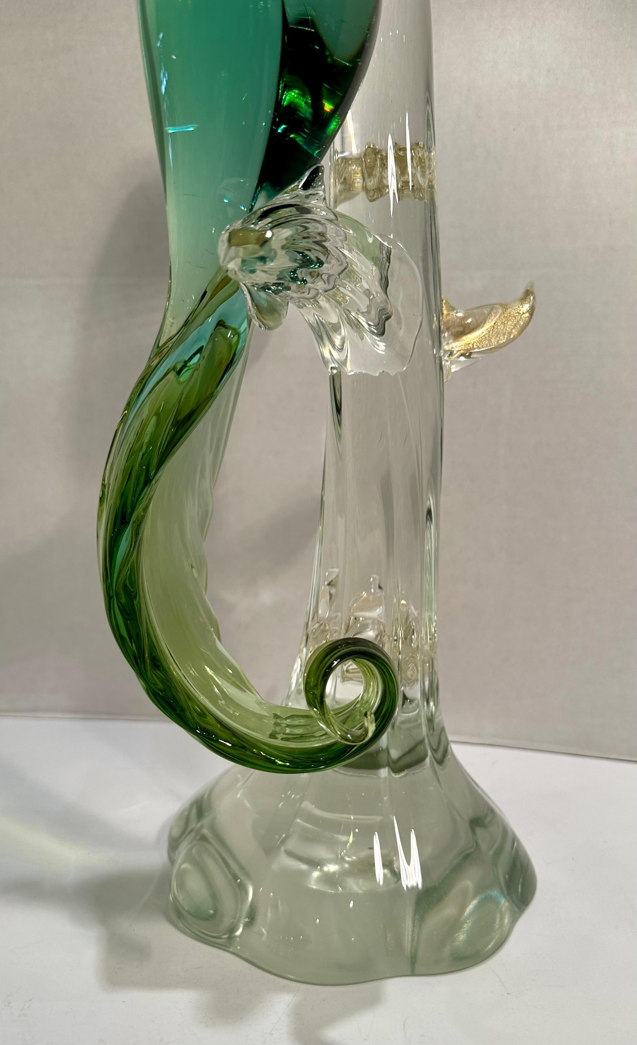  Large Salviati Italy Murano Glass Exotic Bird Figurine in Shades of Green  For Sale 4