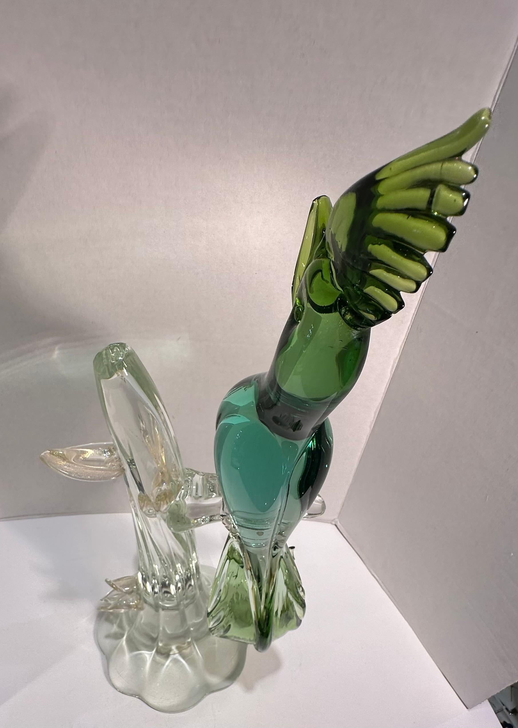  Large Salviati Italy Murano Glass Exotic Bird Figurine in Shades of Green  For Sale 1