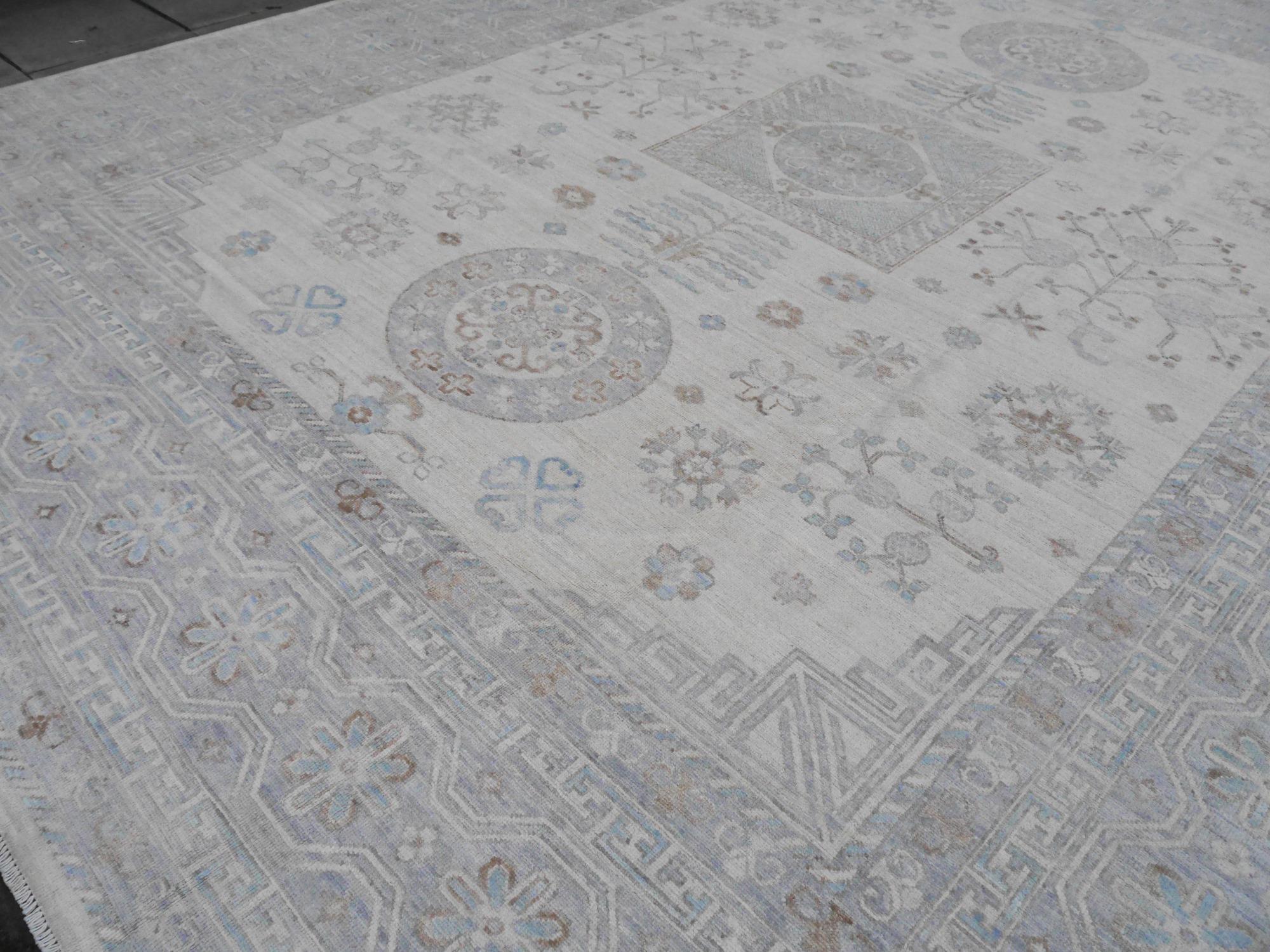 Large Samarkand Khotan Style Rug Hand Knotted Contemporary White Gray Oversized 4