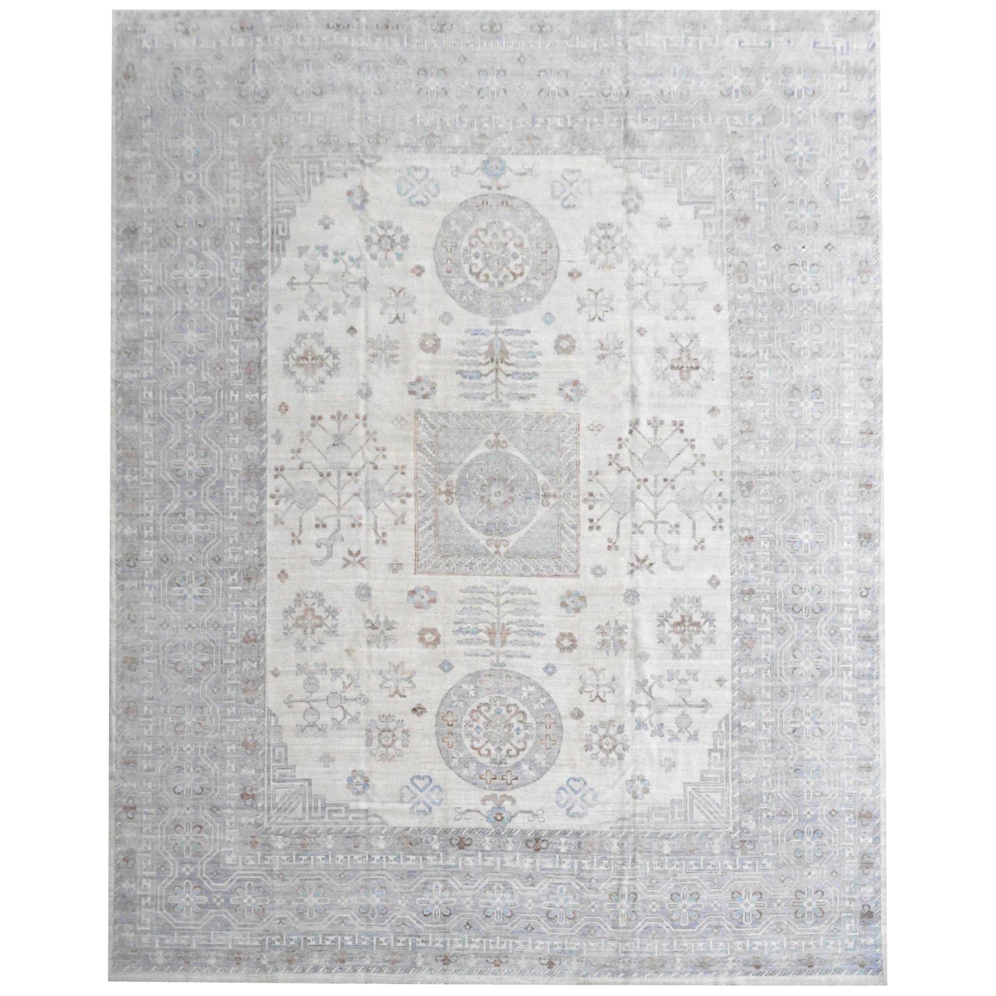 Oversized Contemporary Rug at 1stDibs
