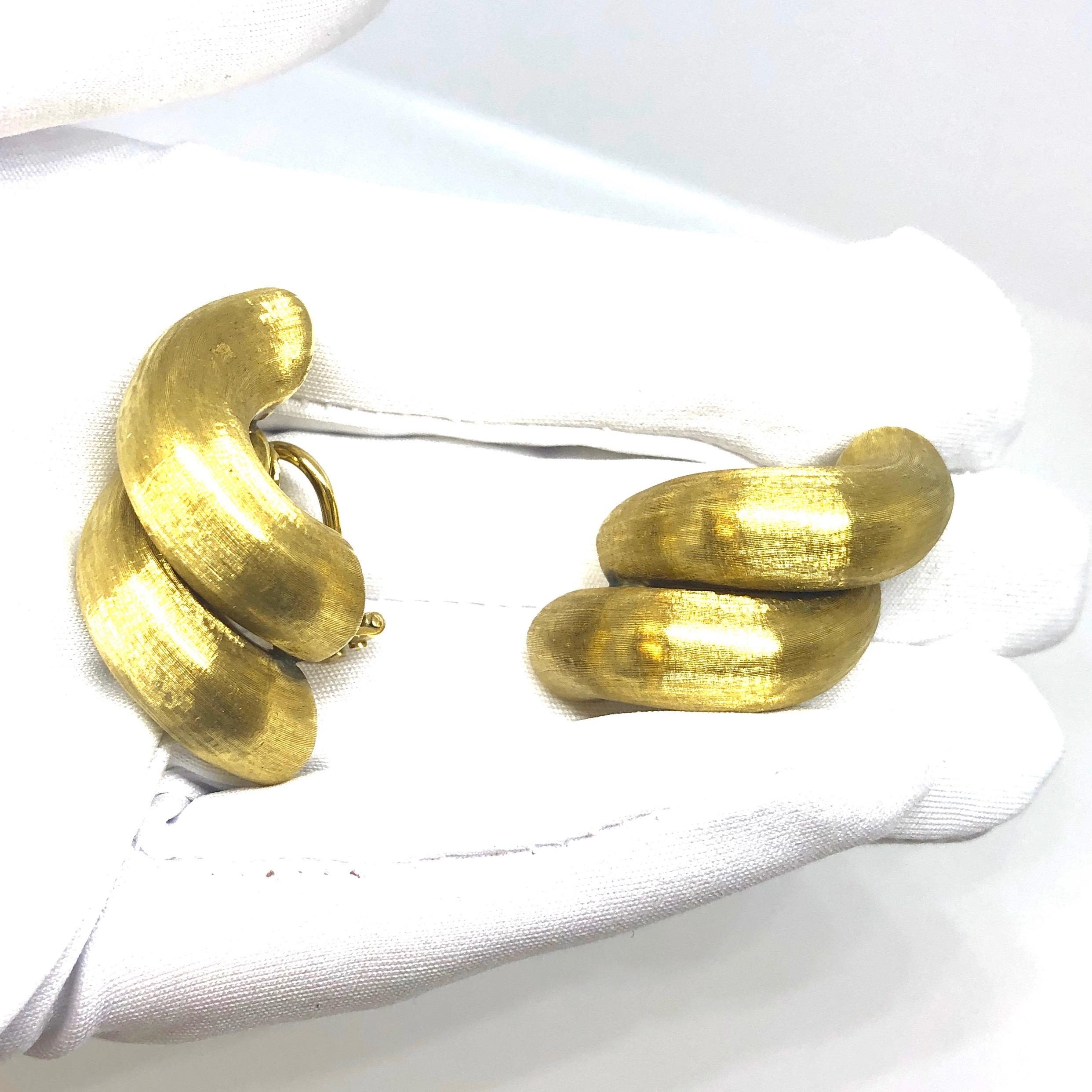Women's or Men's Large San Marco Style Satin Finish Gold Earrings