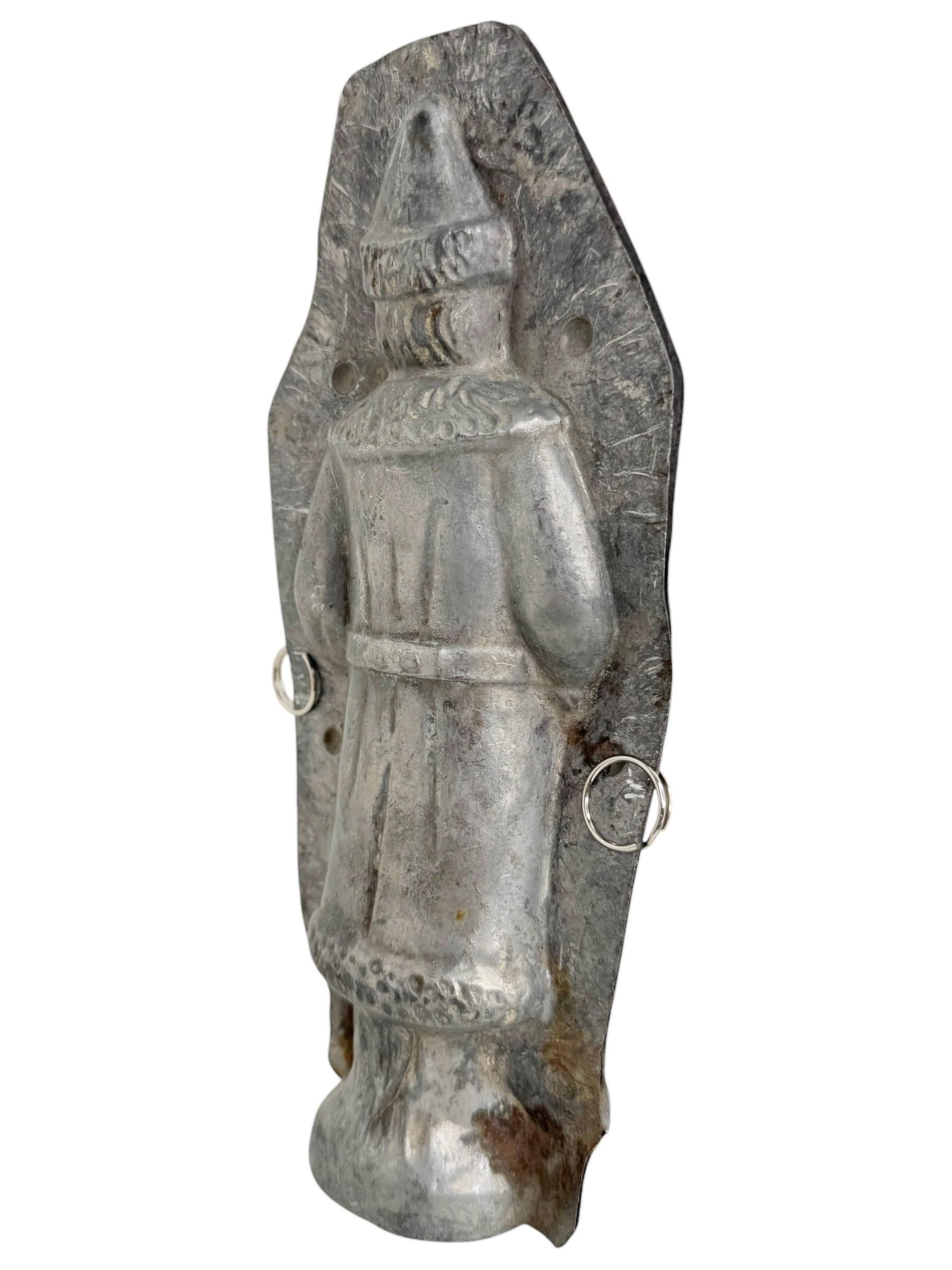large Santa Claus Belsnickle Christmas Chocolate Mold Antique 1900s, German In Good Condition For Sale In Nuernberg, DE