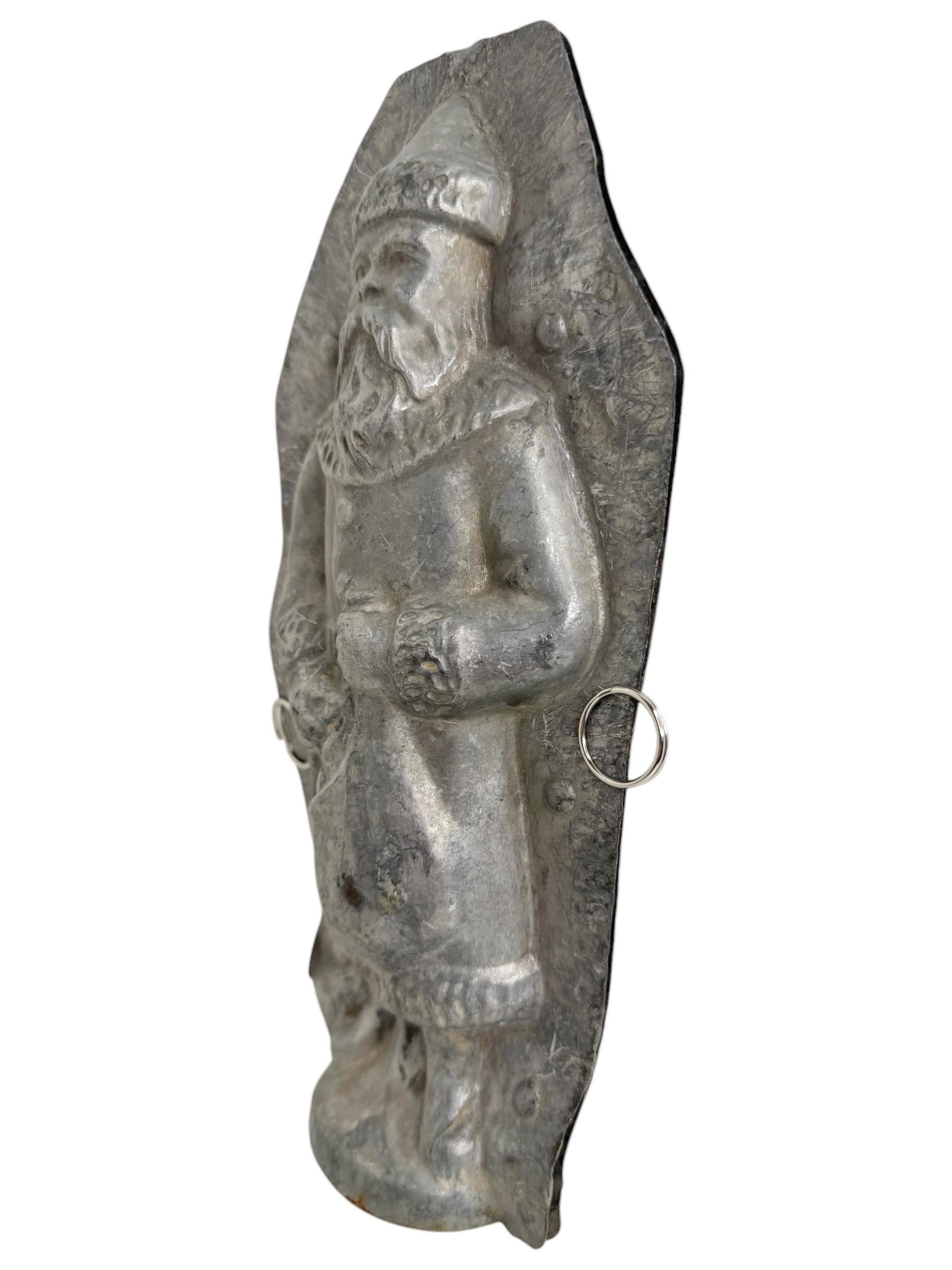 large Santa Claus Belsnickle Christmas Chocolate Mold Antique 1900s, German For Sale 2