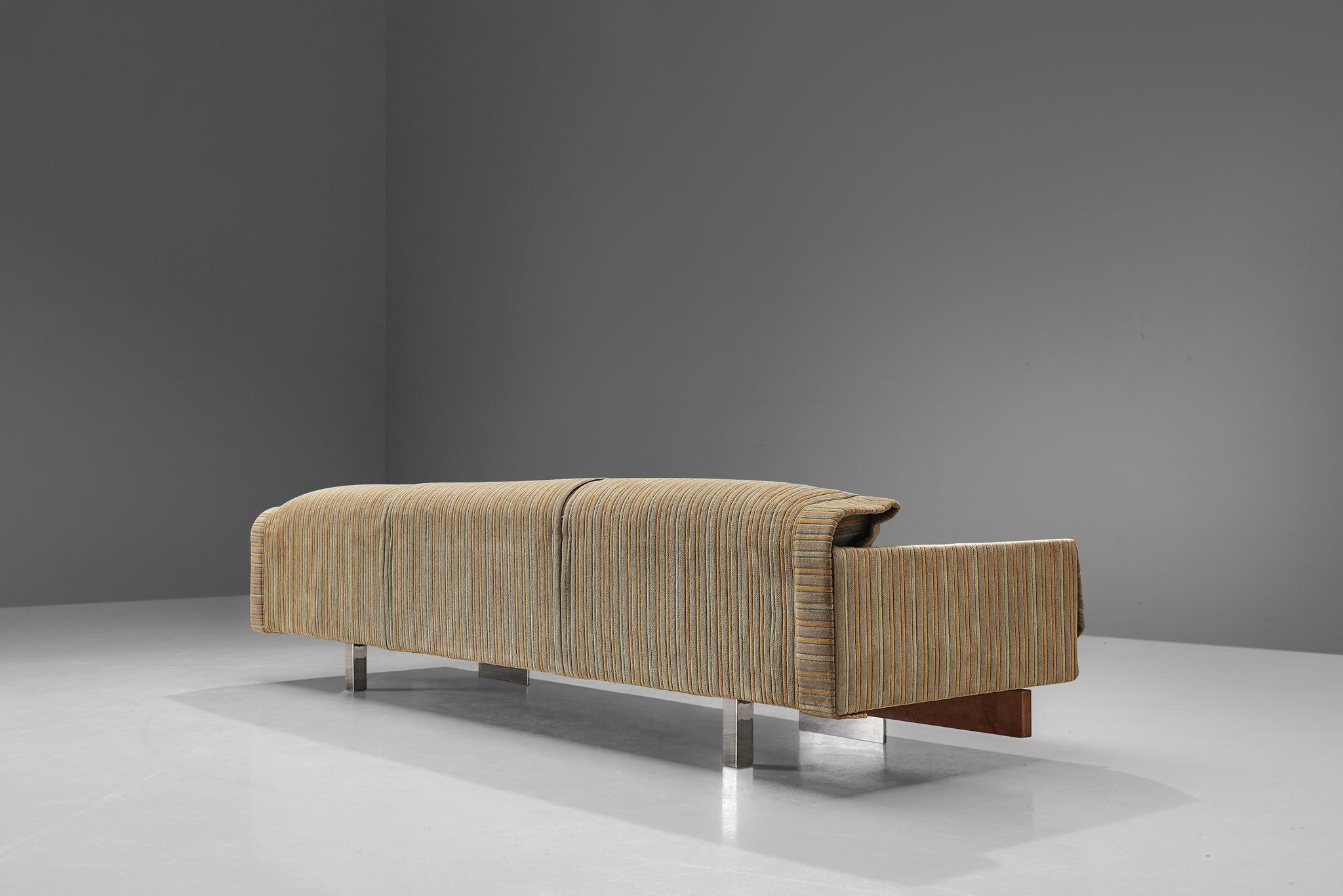 Fabric Large Saporiti Sofa in Textured Upholstery