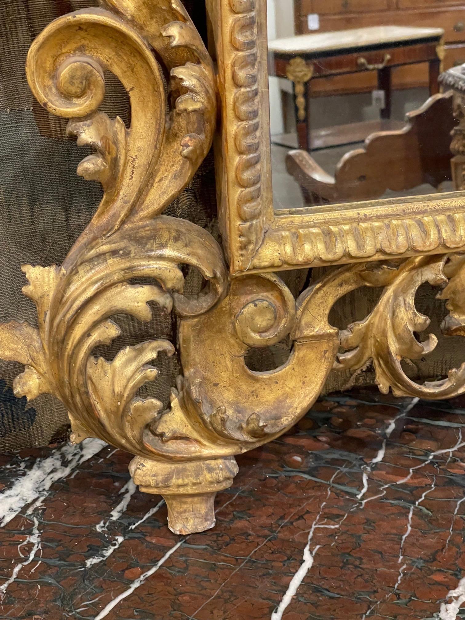 Carved Large Scale 18th Century Italian Florentine Giltwood Mirror For Sale