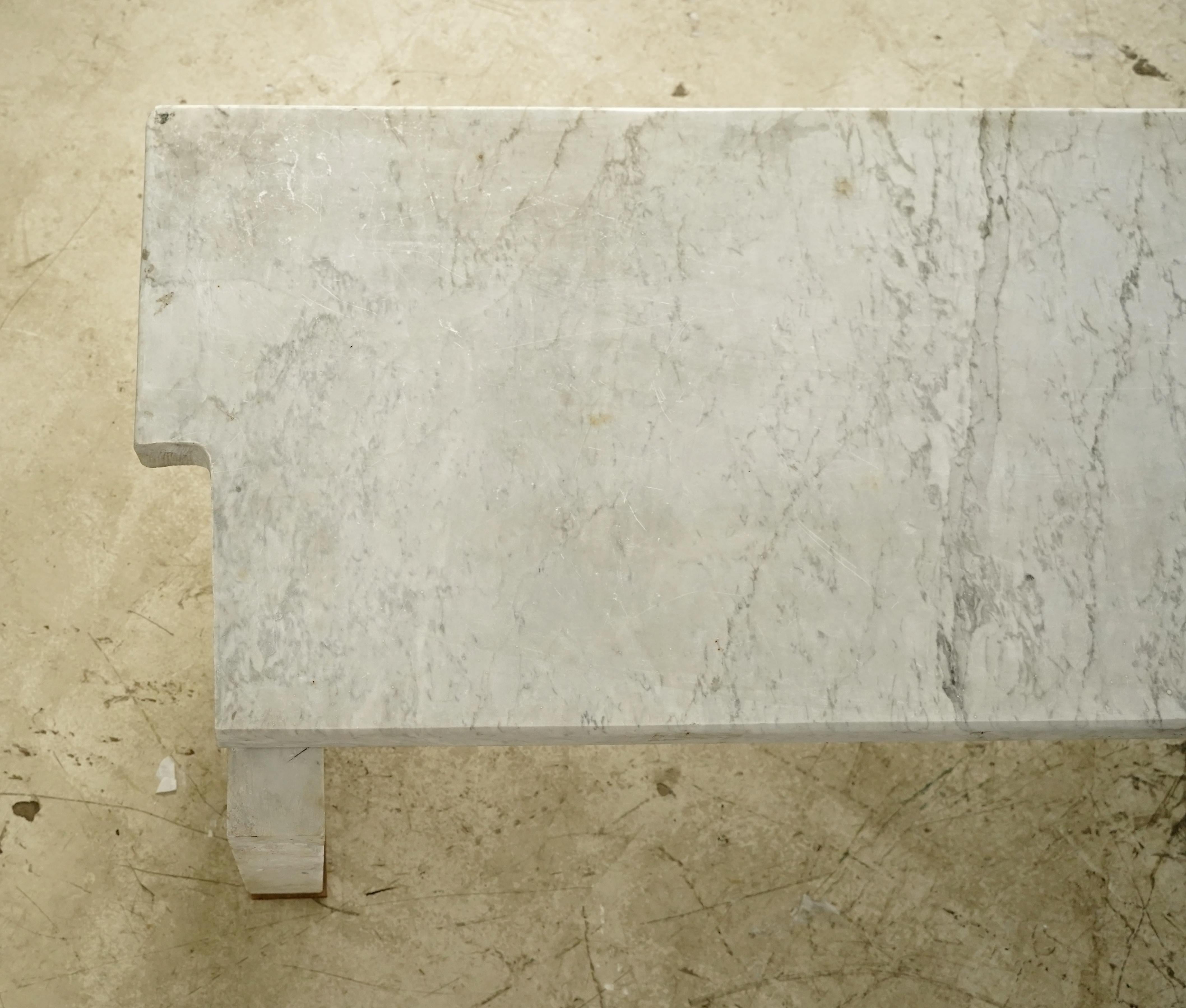 Großer Maßstab 195 in. Bank aus weißem Carrara-Marmor im Angebot 3