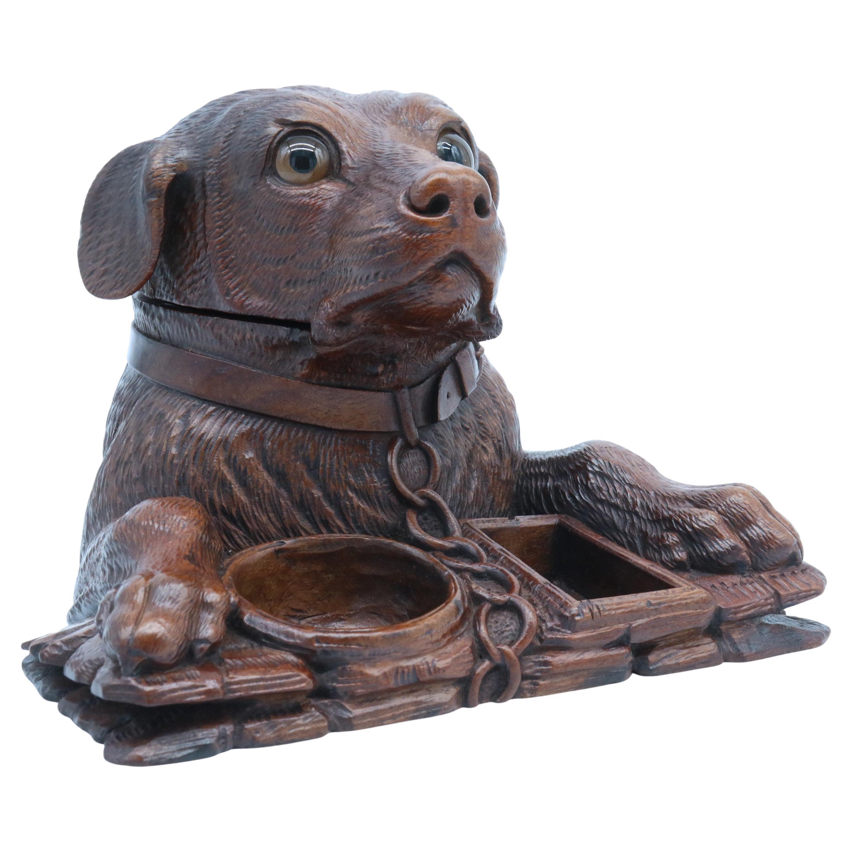 large scale 19th century carved walnut Black Forest dog tobacco box, circa 1860 For Sale