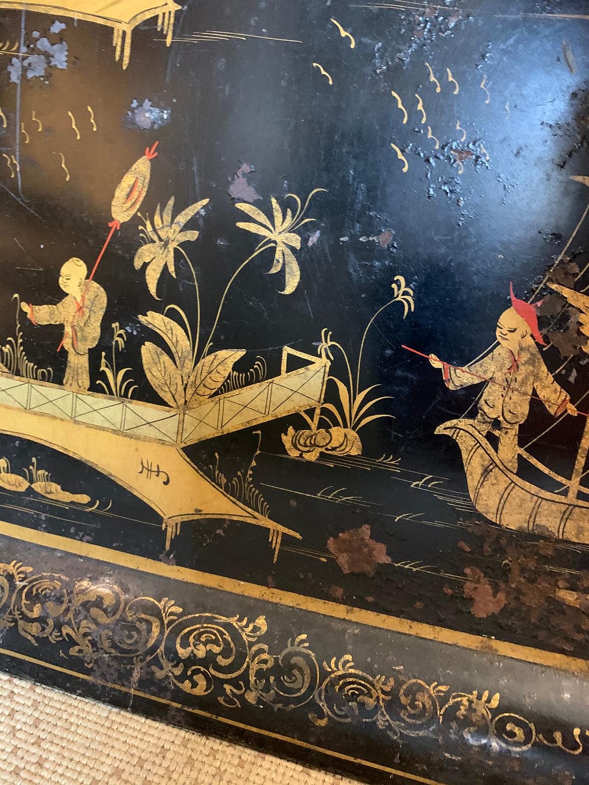 Large Scale 19th Century Chinoiserie Black and Gilt Rectangular Tole Tray For Sale 8