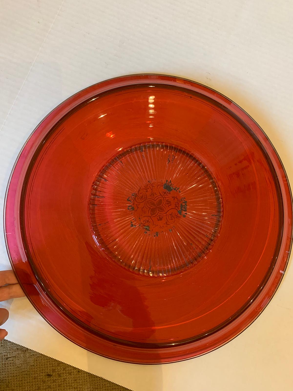 Large Scale 19th Century Ruby Cut-Glass Charger Serving Plate with Gilt Details For Sale 10