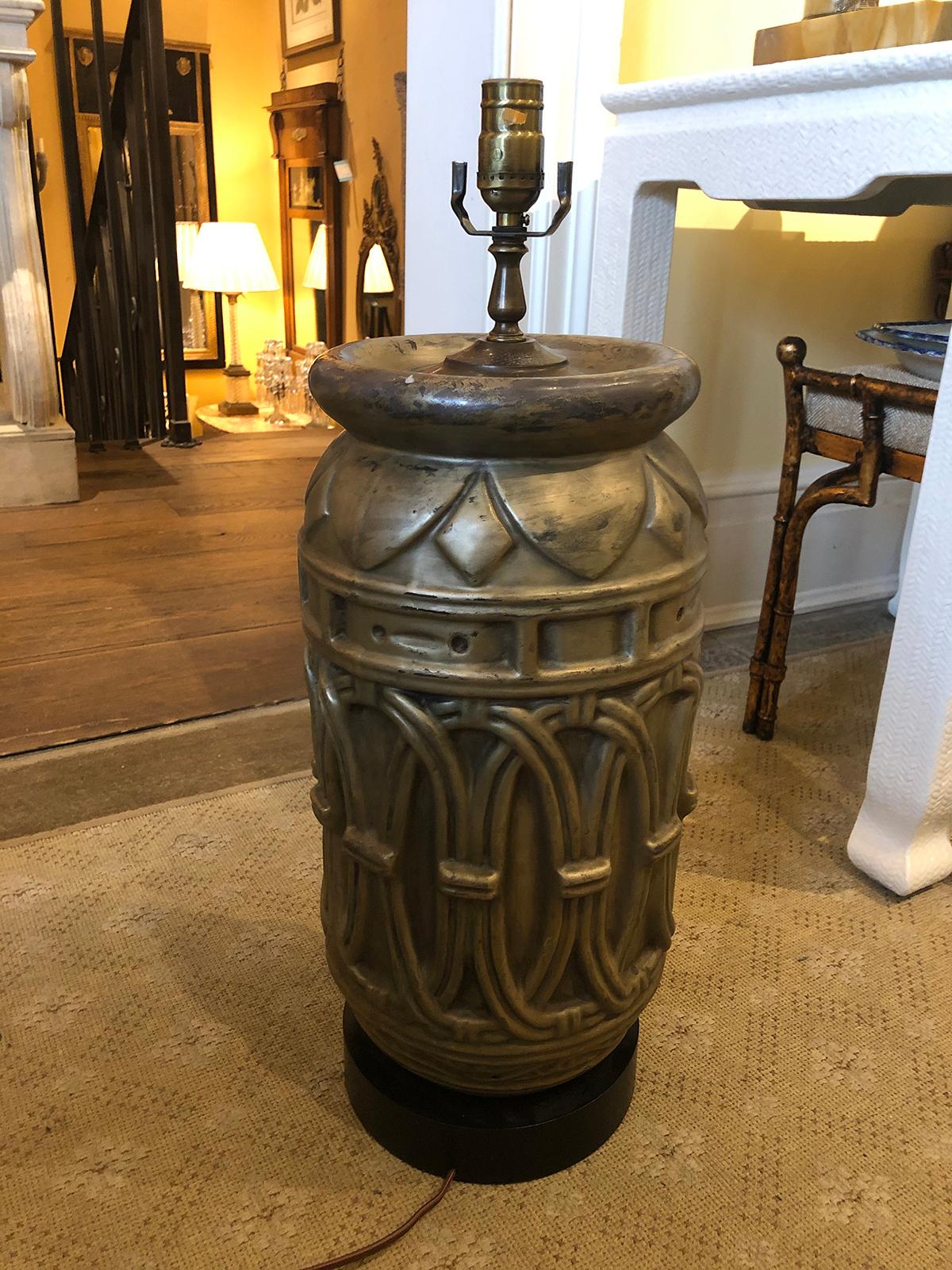 Large Scale 20th Century Art Deco Style Brass Lamp For Sale 2