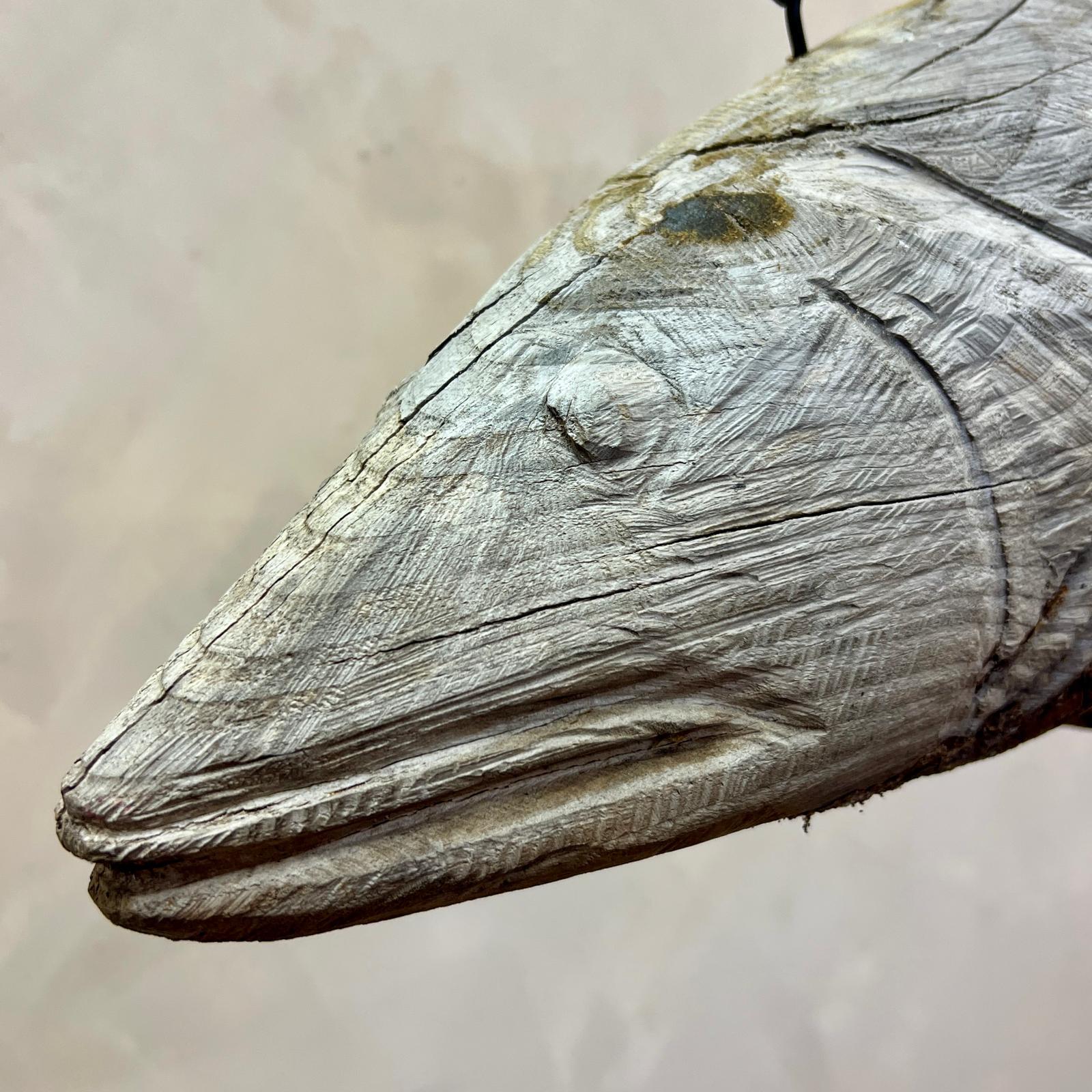 Signo de comercio de pescadería francesa tallado a mano a gran escala, siglo XX Arte popular en venta 3