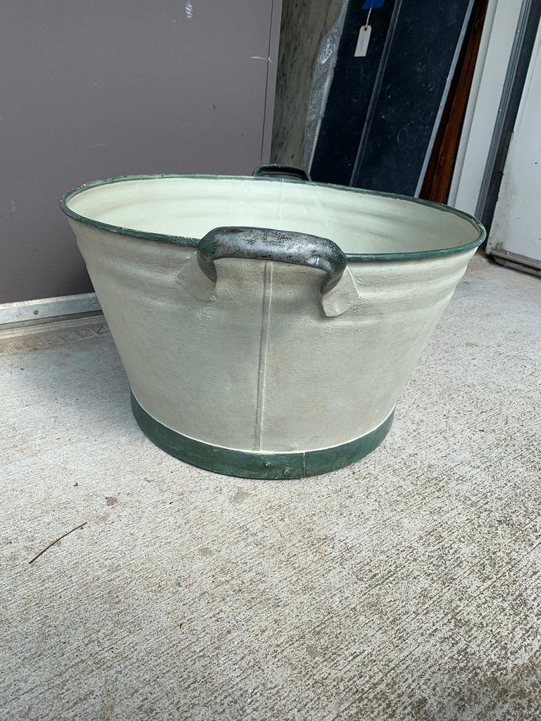 Large Scale 20th Century Tole Foot Bath with Custom Hand Painted Finish In Good Condition For Sale In Atlanta, GA