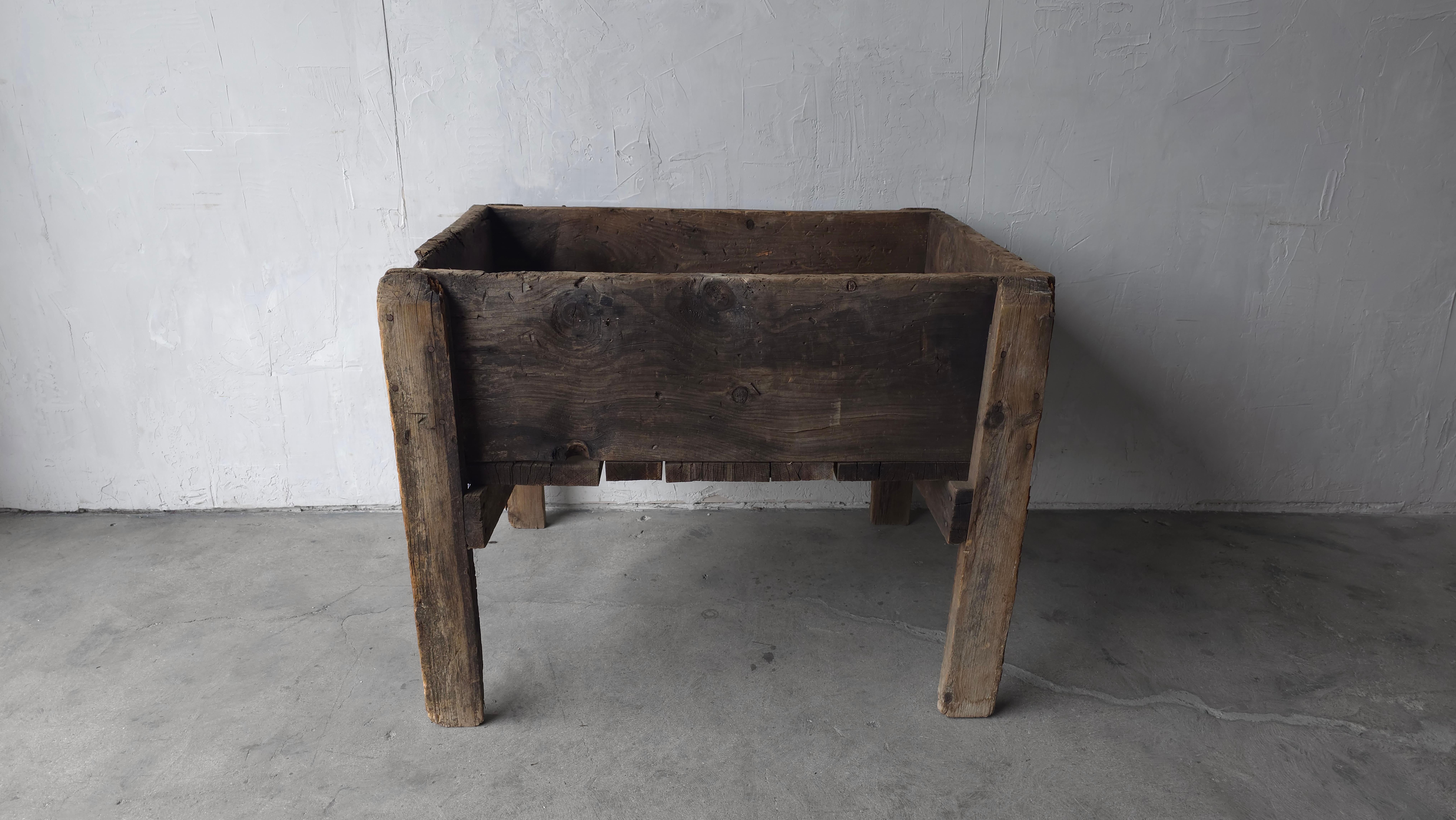 Industriel Jardinière industrielle en bois à grande échelle en vente