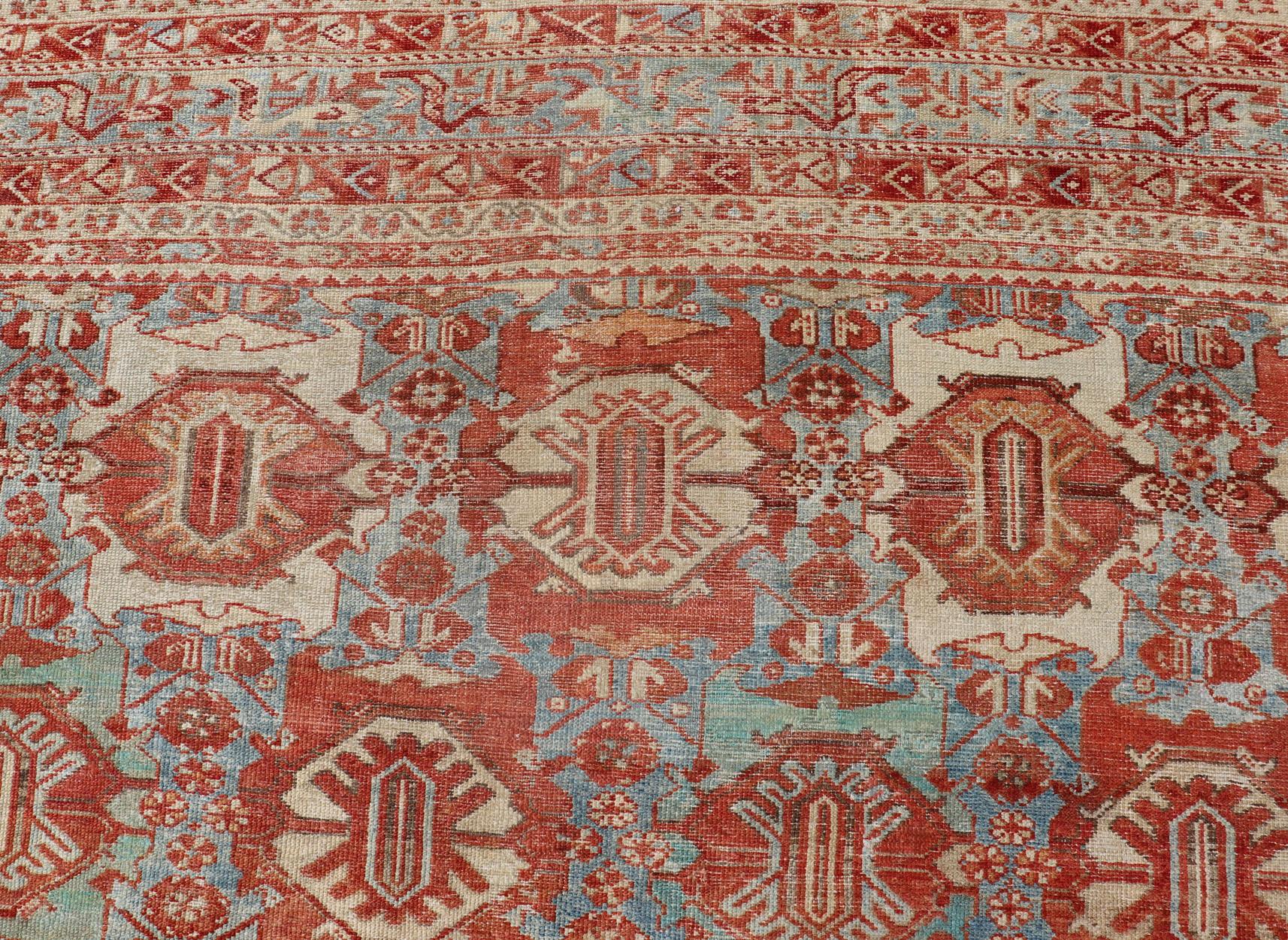 Large Scale Antique Persian Hamedan Rug with Colorful Blossom Design For Sale 4