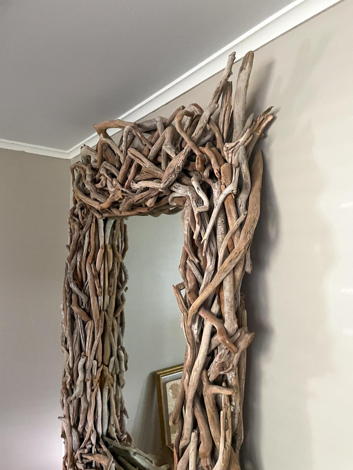 Specchio artigianale in legno driftwood di grandi dimensioni 1