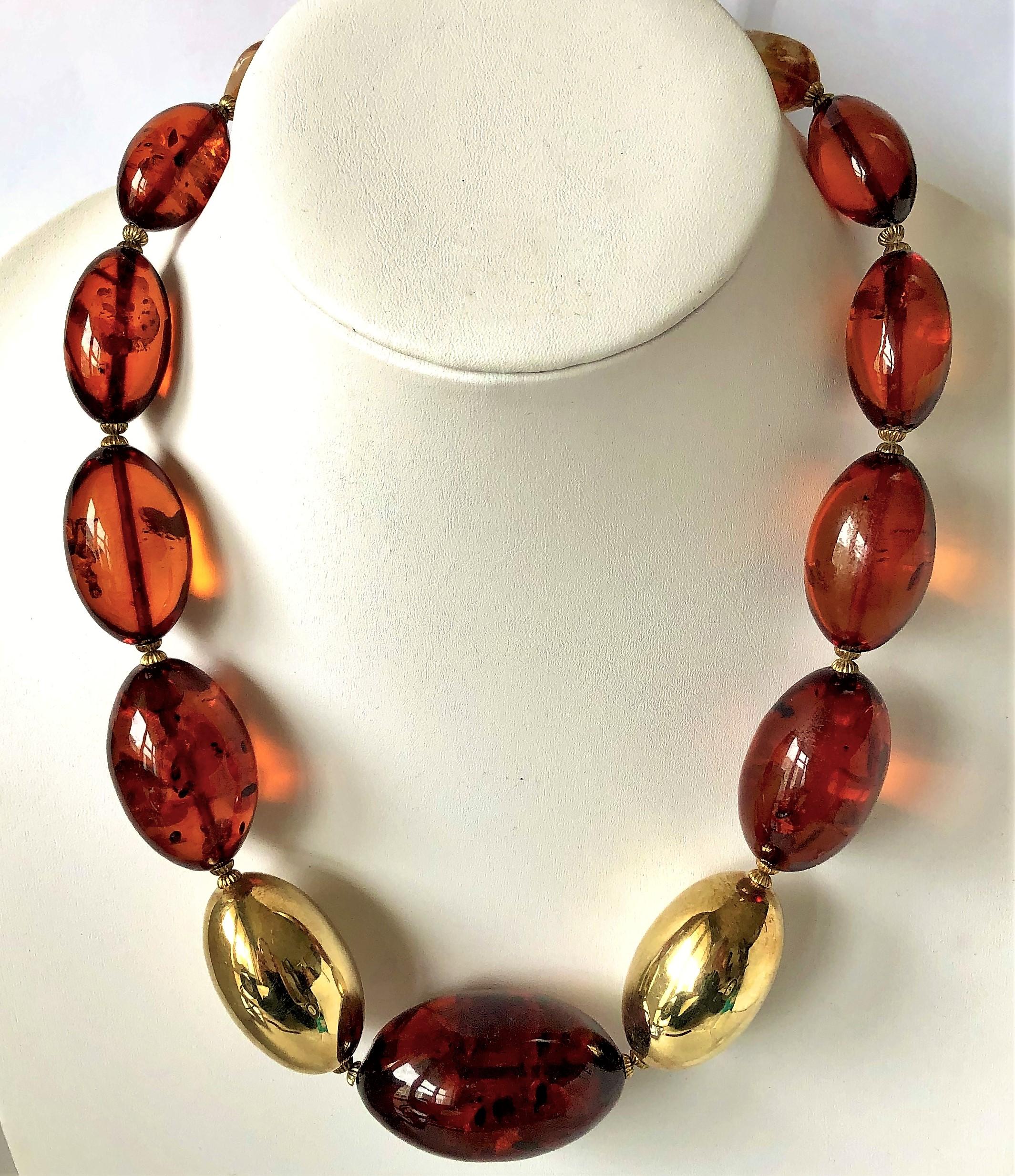 Large Scale Baltic Amber and Gold Bead Necklace For Sale 3