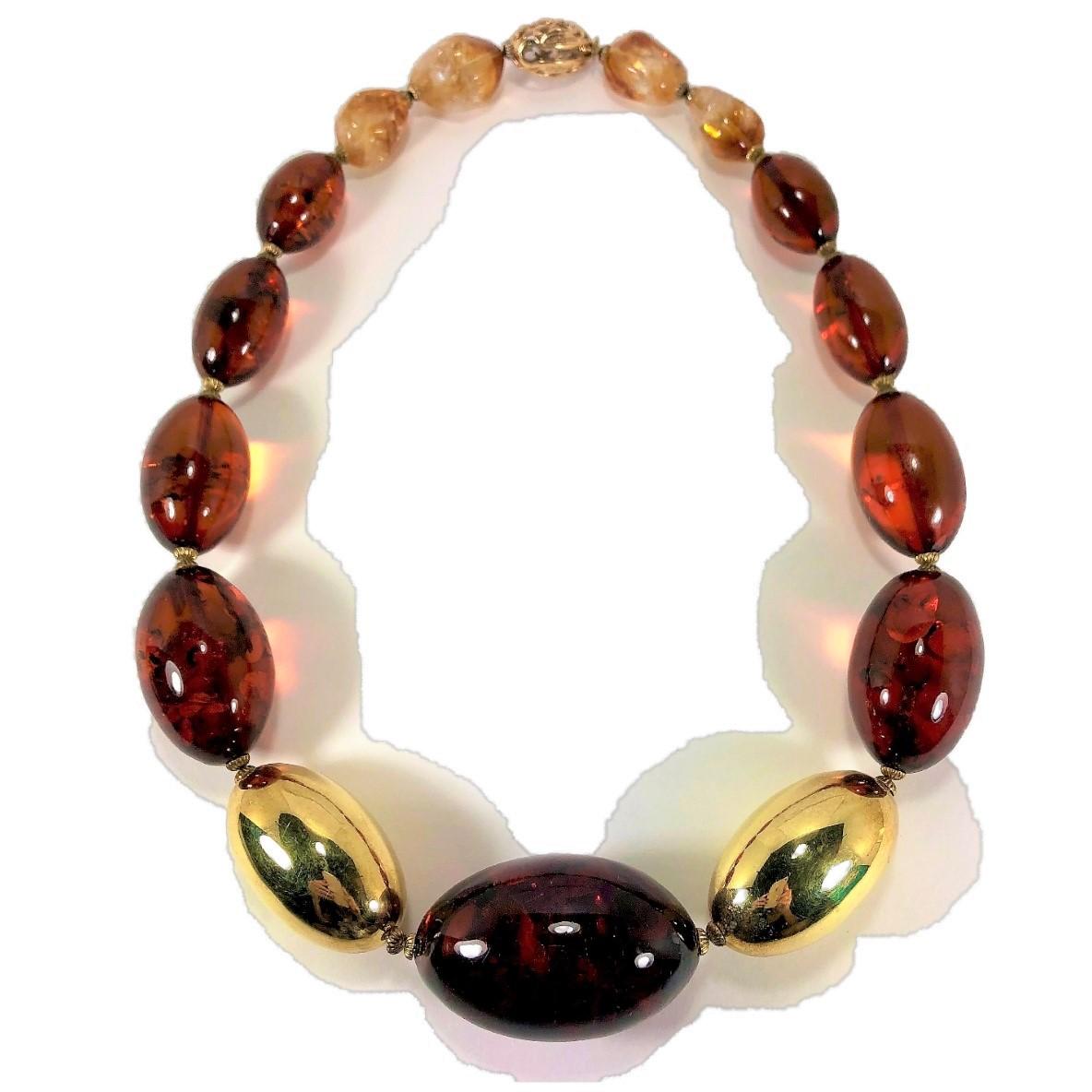 Large Scale Baltic Amber and Gold Bead Necklace In Good Condition For Sale In Palm Beach, FL