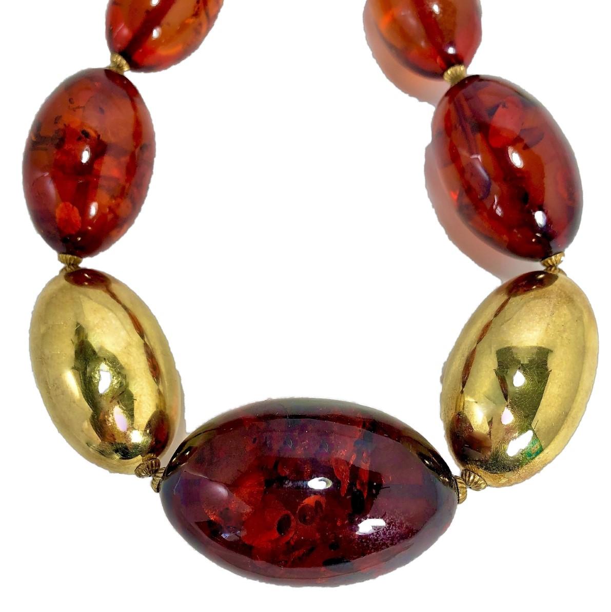 Large Scale Baltic Amber and Gold Bead Necklace For Sale 1