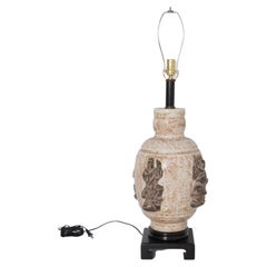 Grande lampe chinoiseries sur socle en bois