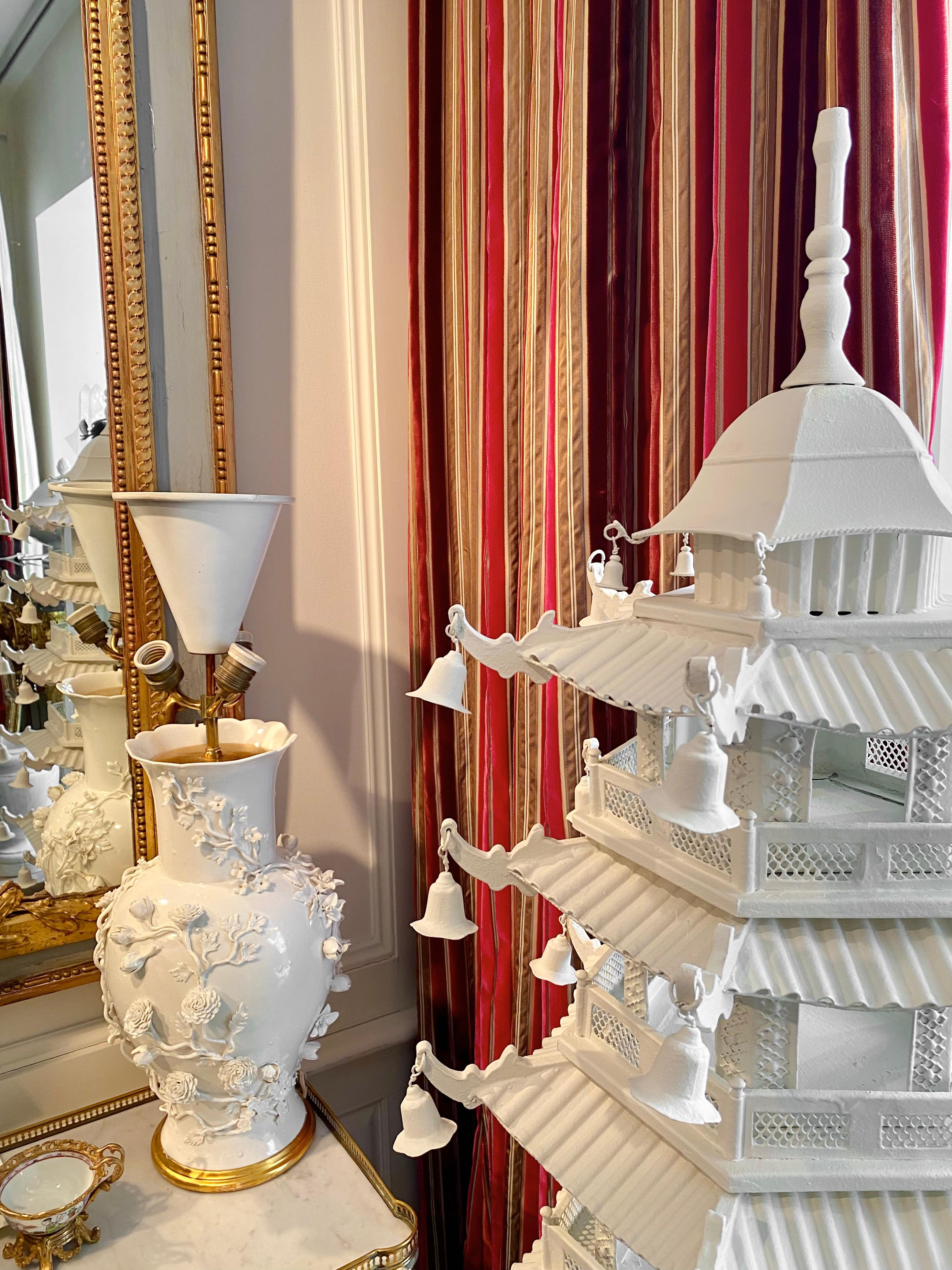Large-Scale Chinoiserie Pagoda, Seven-Tier, White Painted Tôle For Sale 8