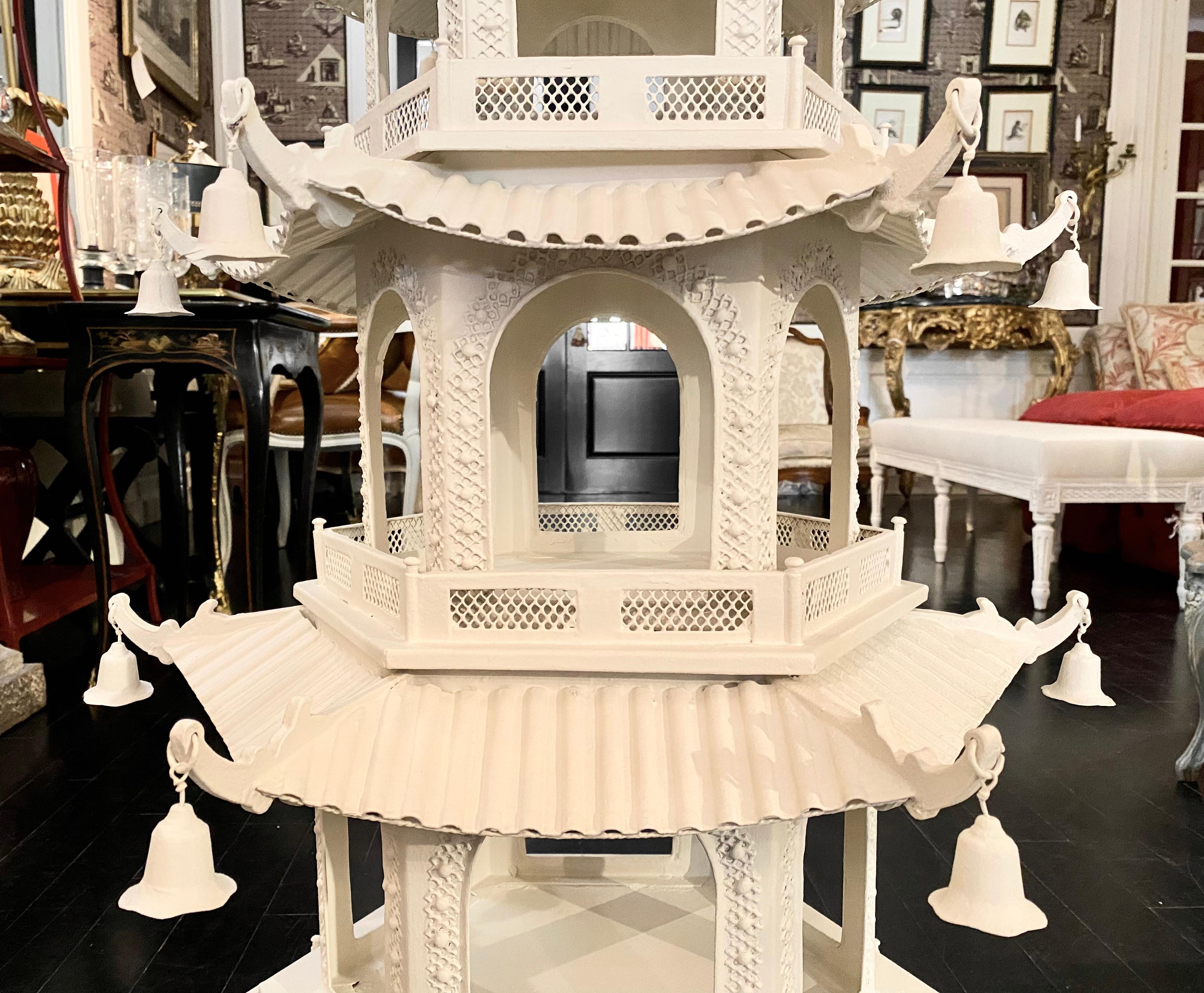 Large-Scale Chinoiserie Pagoda, Seven-Tier, White Painted Tôle For Sale 1