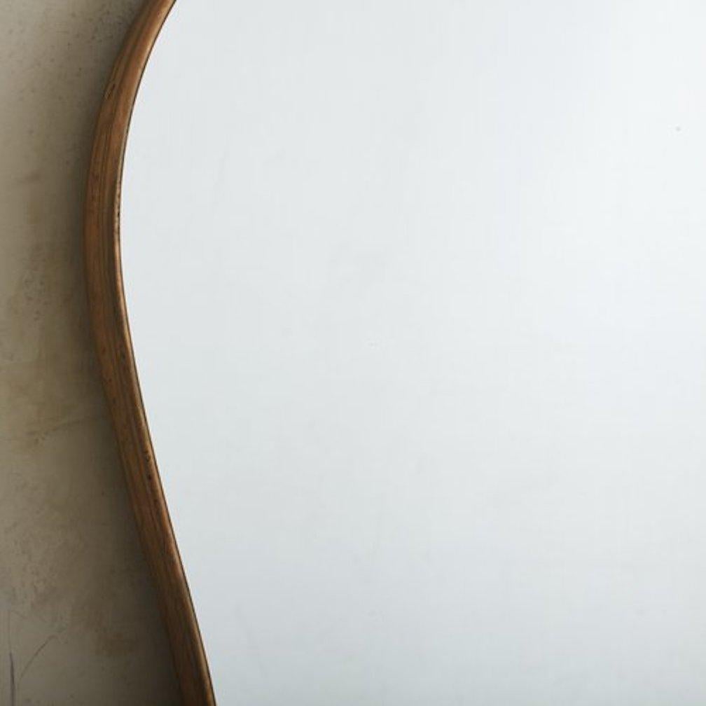Large Scale Curved Brass Frame Mirror #2, Italy 20th Century 3
