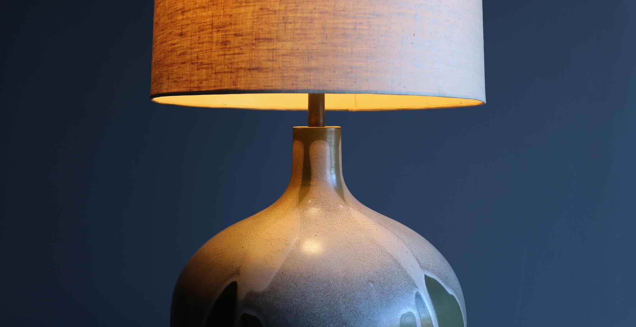Américain Grande lampe en cramique  Glaze  de David Cressey, vers 1970 en vente