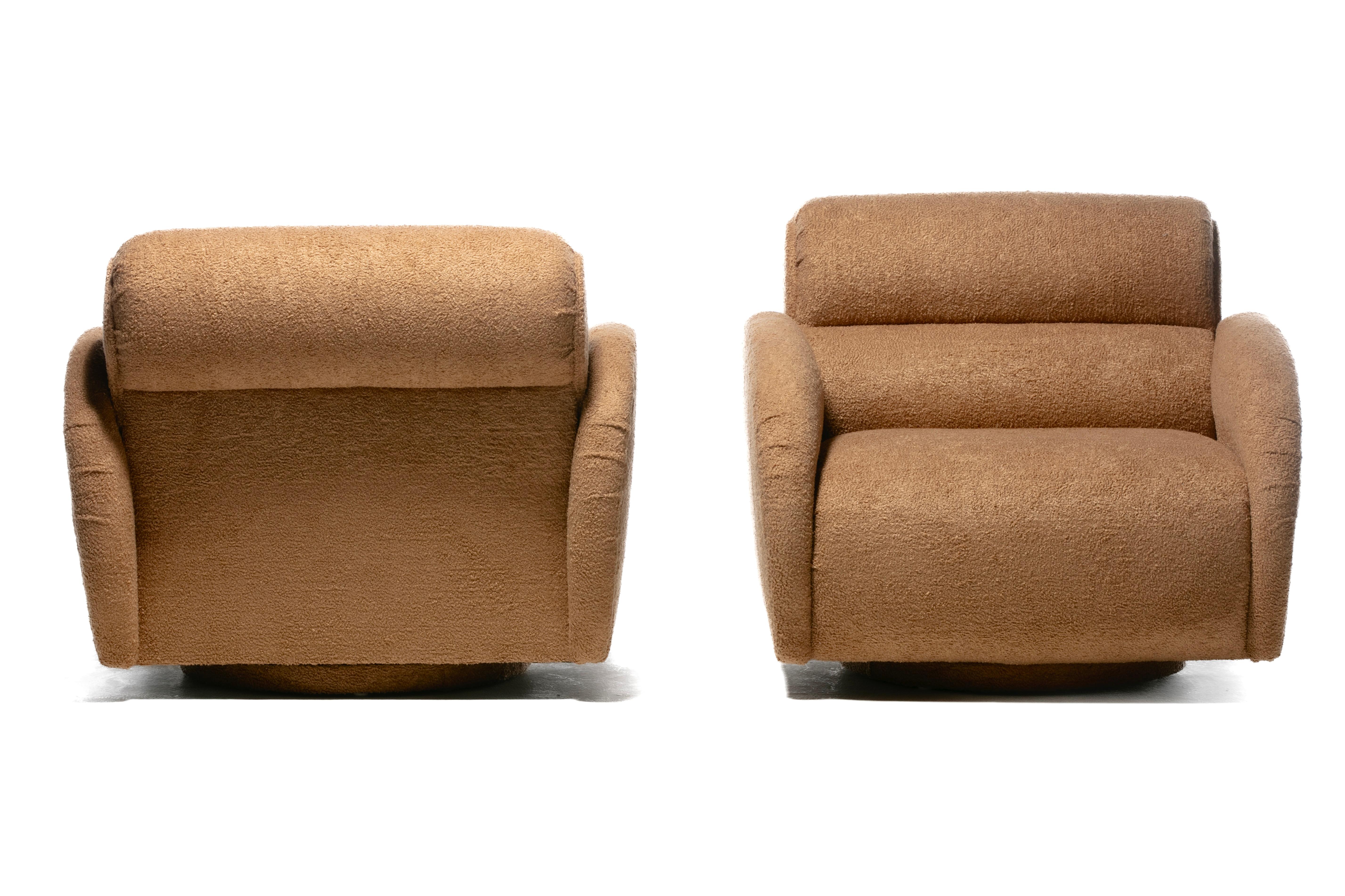 Large Scale Directional Post Modern Swivel Chairs & Ottoman in Mocha Fabric For Sale 1
