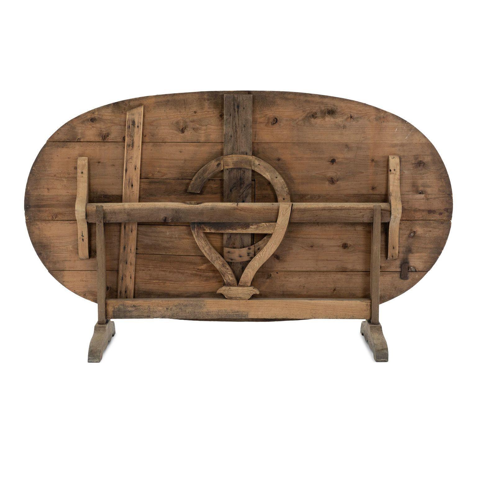 Large-Scale Early Oval-Shape Dining Table 5