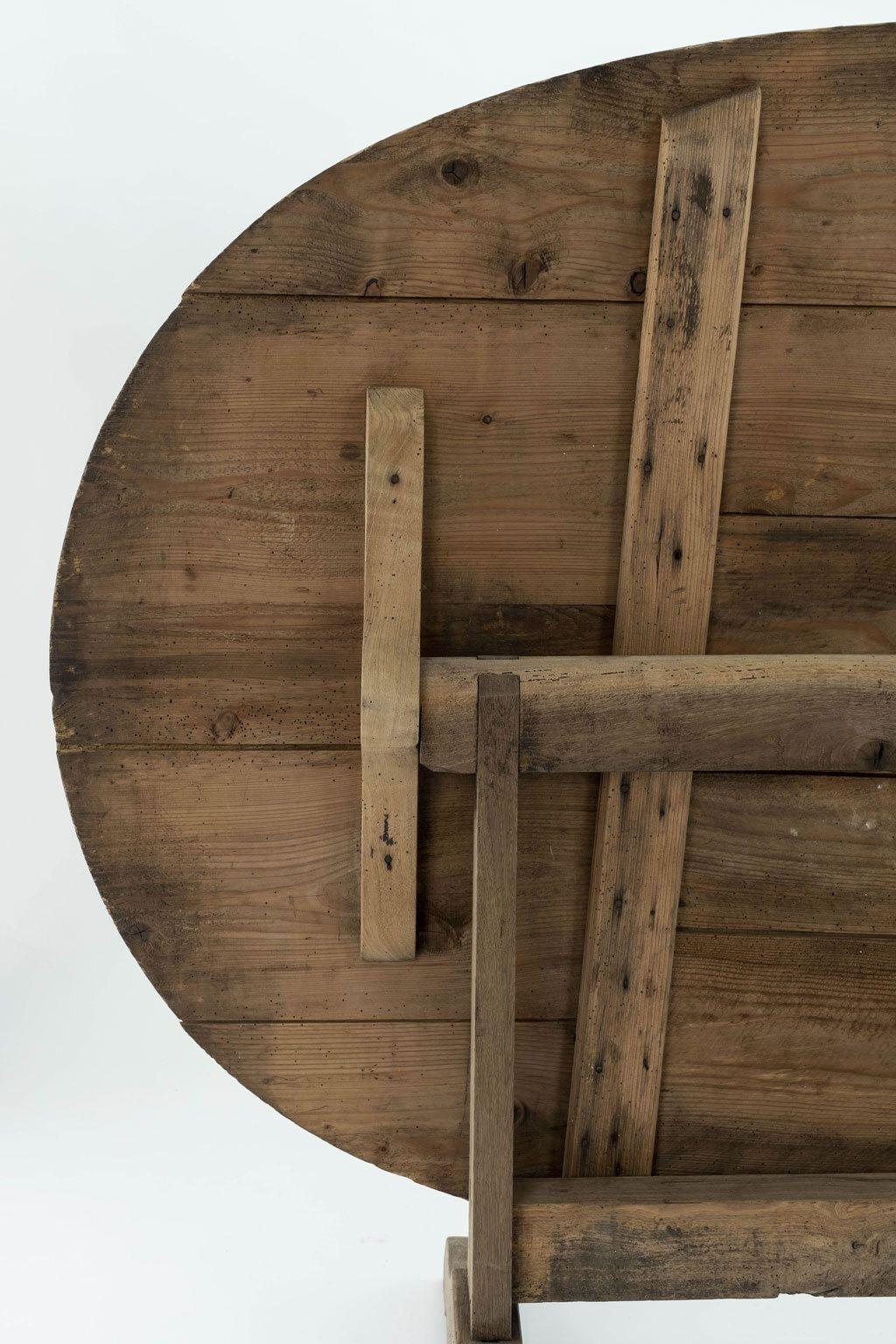 Large-Scale Early Oval-Shape Dining Table 6