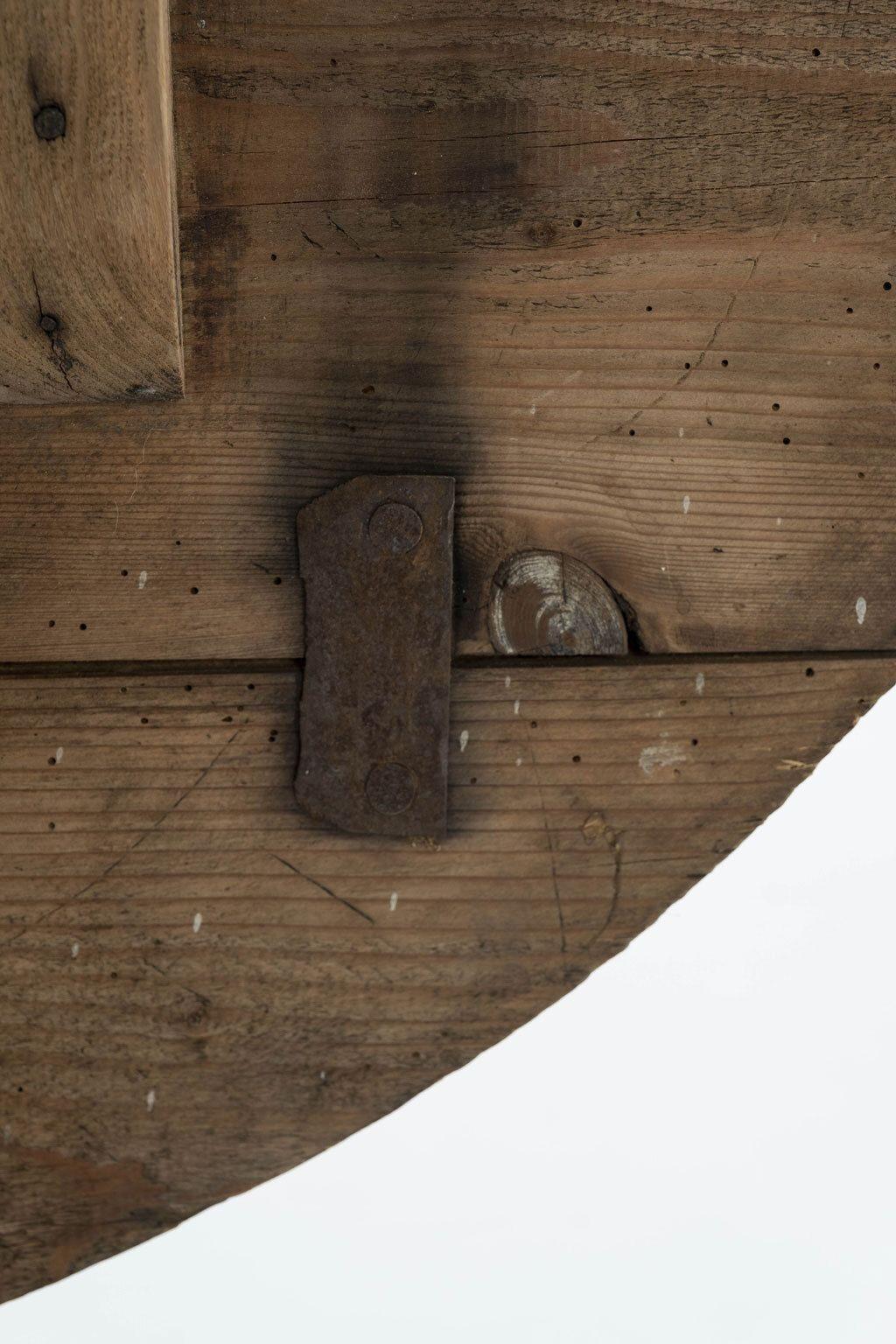 Large-Scale Early Oval-Shape Dining Table 9