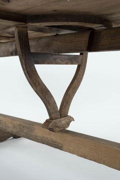 Large-Scale Early Oval-Shape Dining Table