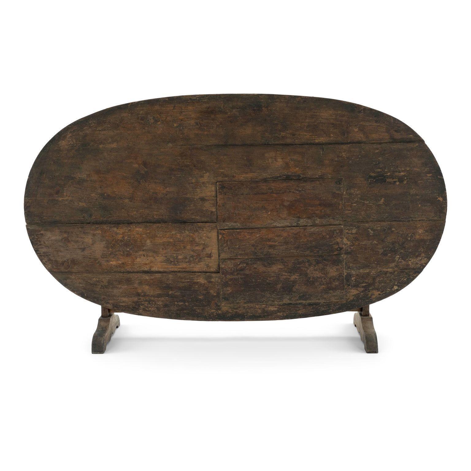 Large-Scale Early Oval-Shape Dining Table 2